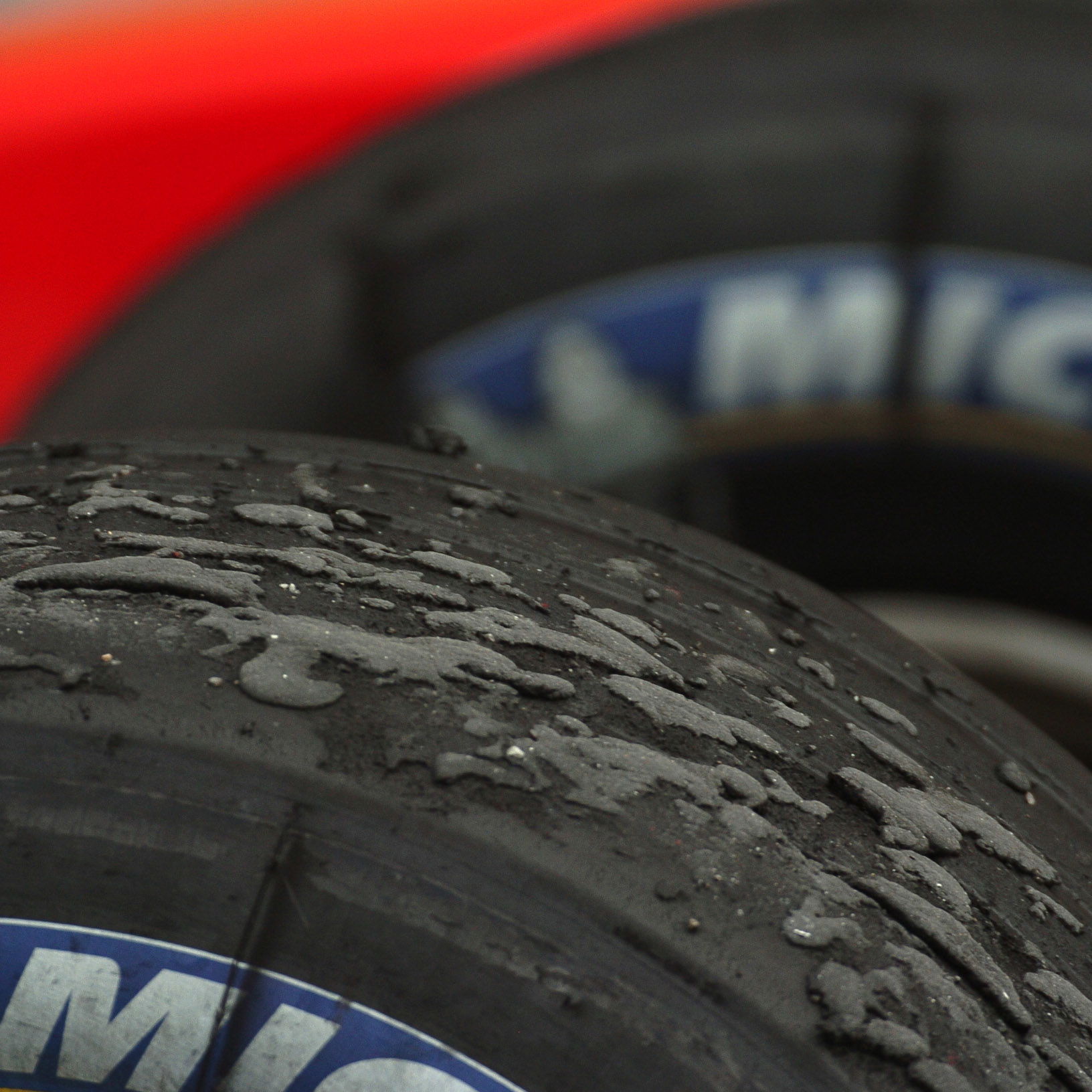 Tyre wear was an issue in the 2004 Bahrain Grand Prix