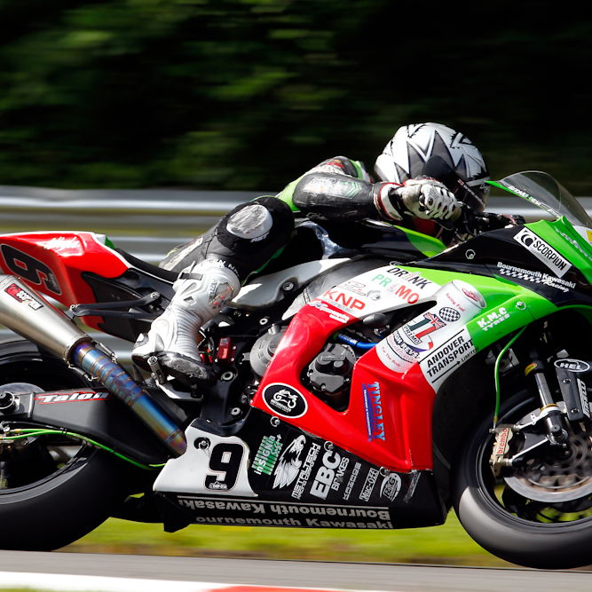 Chris Walker Primo Bournemaouth Kawasaki Racing - [picture credit: Ian Hopgood Photography.com]