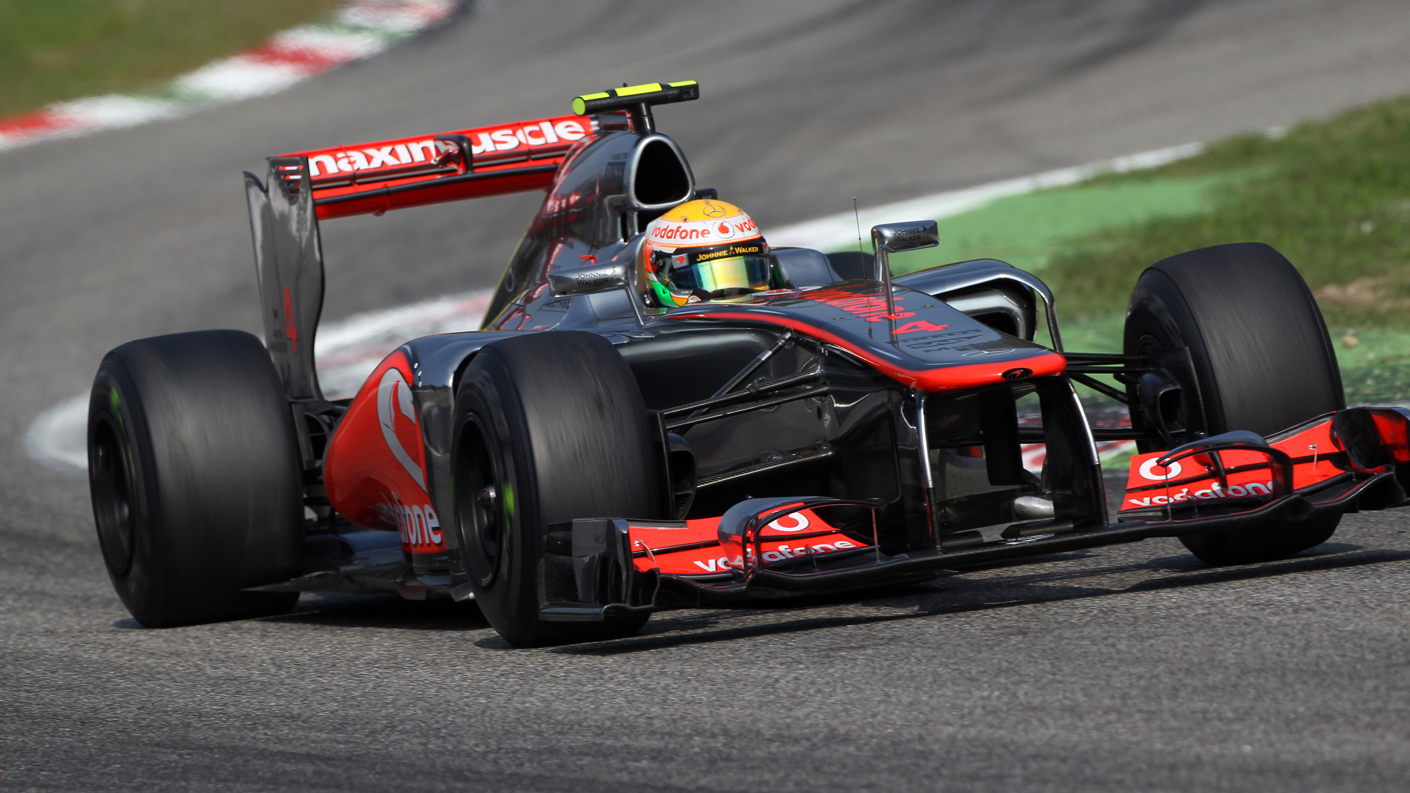09.09.2012- Race, Lewis Hamilton (GBR) McLaren Mercedes MP4-27
