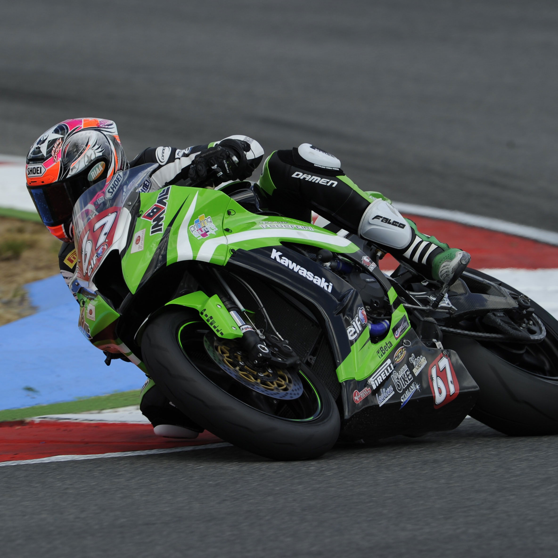 Staring, Portuguese SSTK 1000 2012