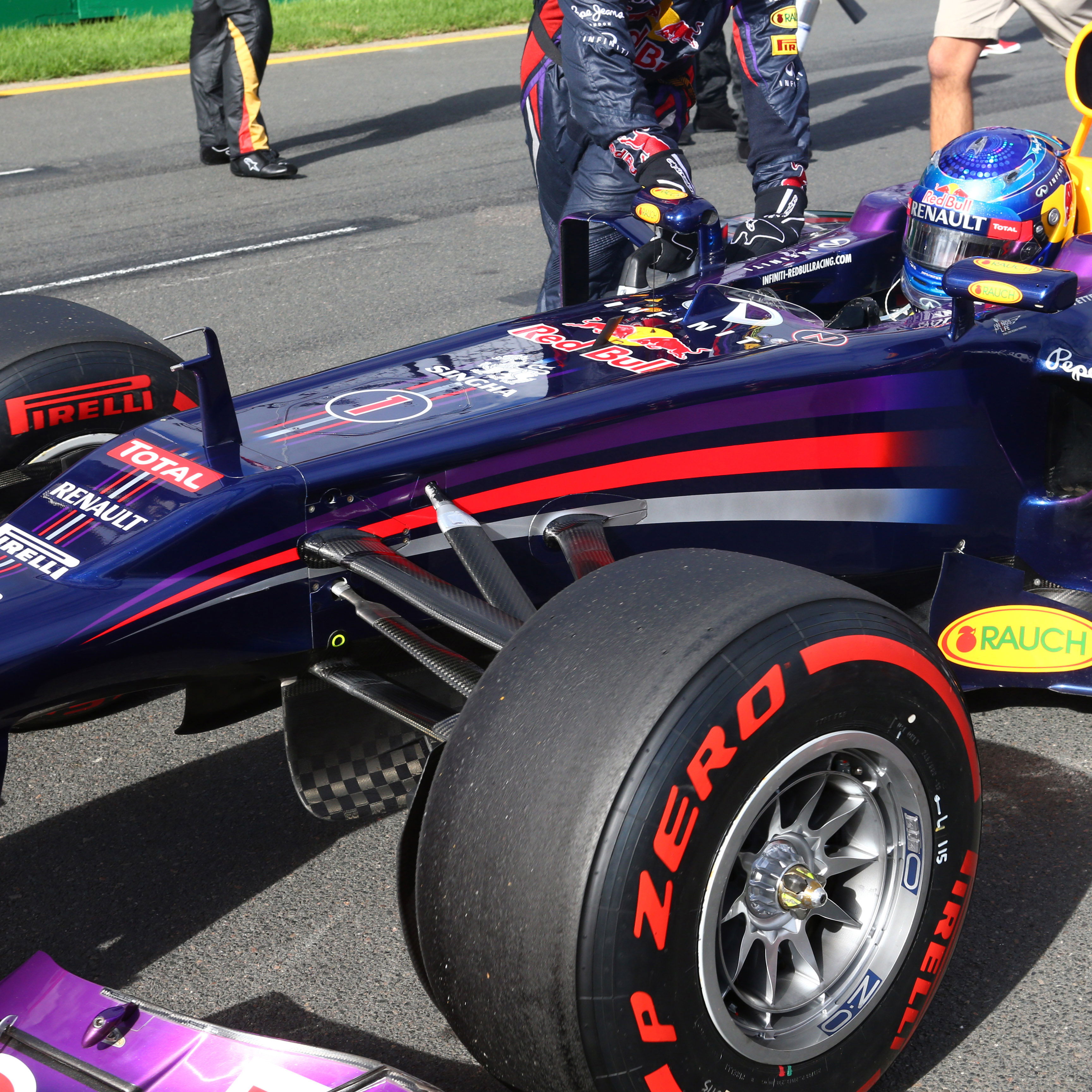 17.03.2013- Race, Sebastian Vettel (GER) Red Bull Racing RB9