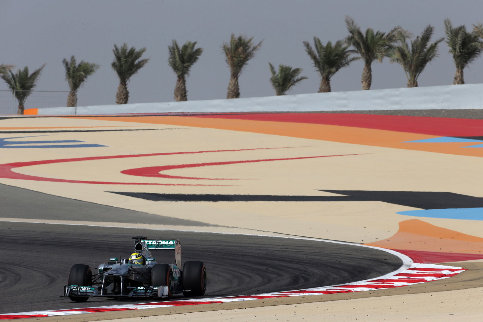 19.04.2013- Free Practice 2, Nico Rosberg (GER) Mercedes AMG F1 W04