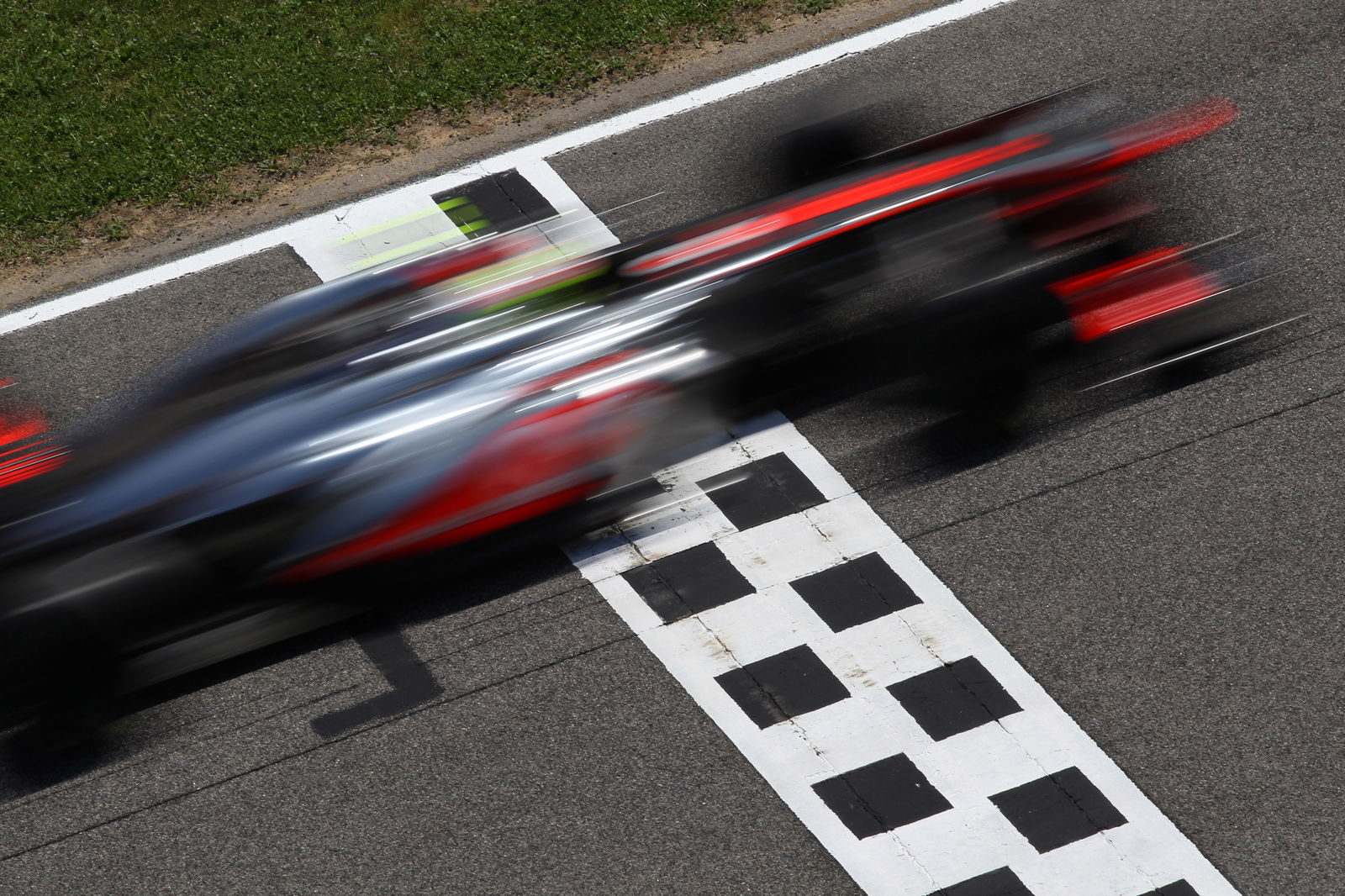 10.05.2013- Free Practice 2, Sergio Perez (MEX) McLaren MP4-28