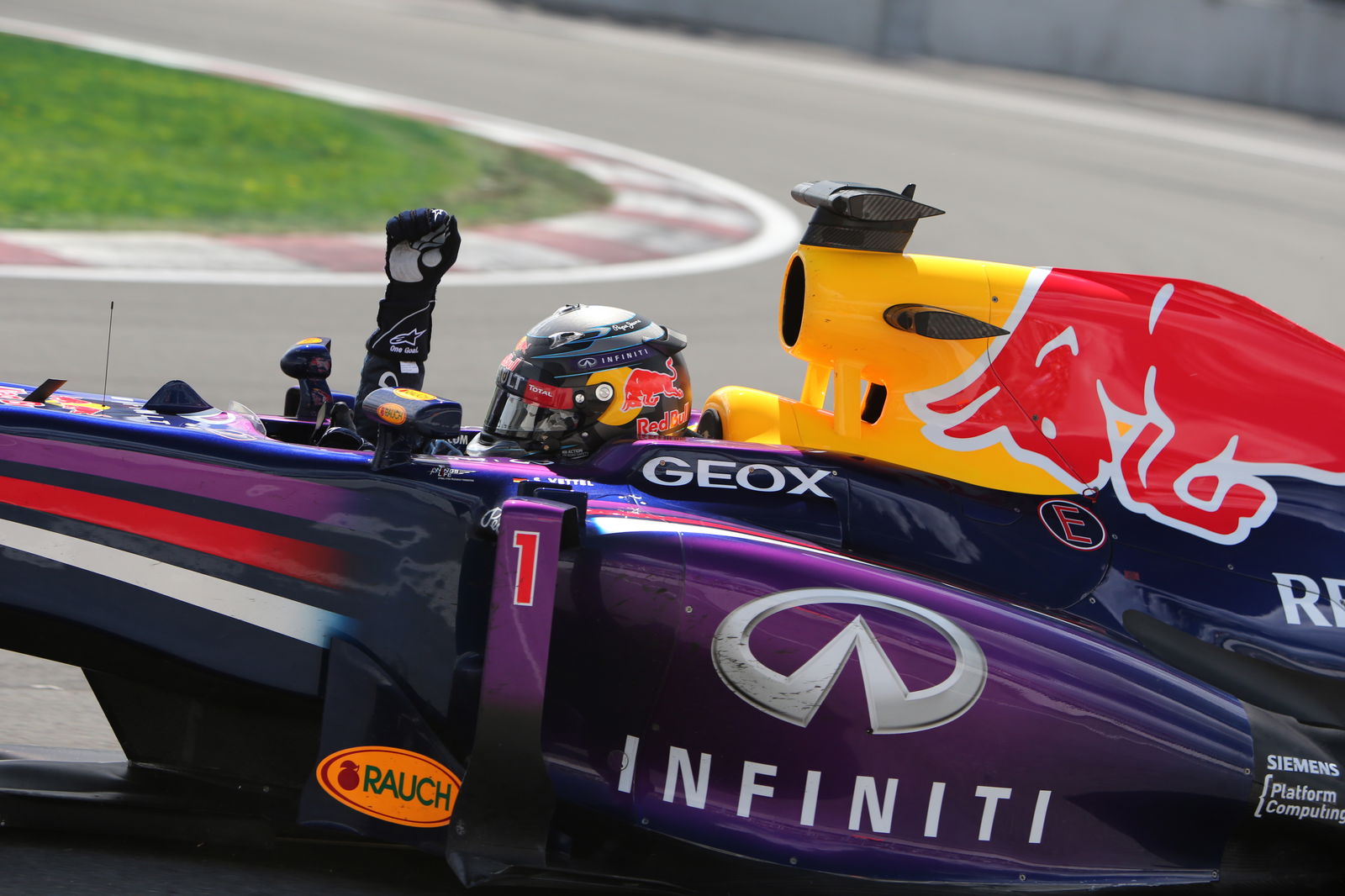 09.06.2013- Race, Sebastian Vettel (GER) Red Bull Racing RB9