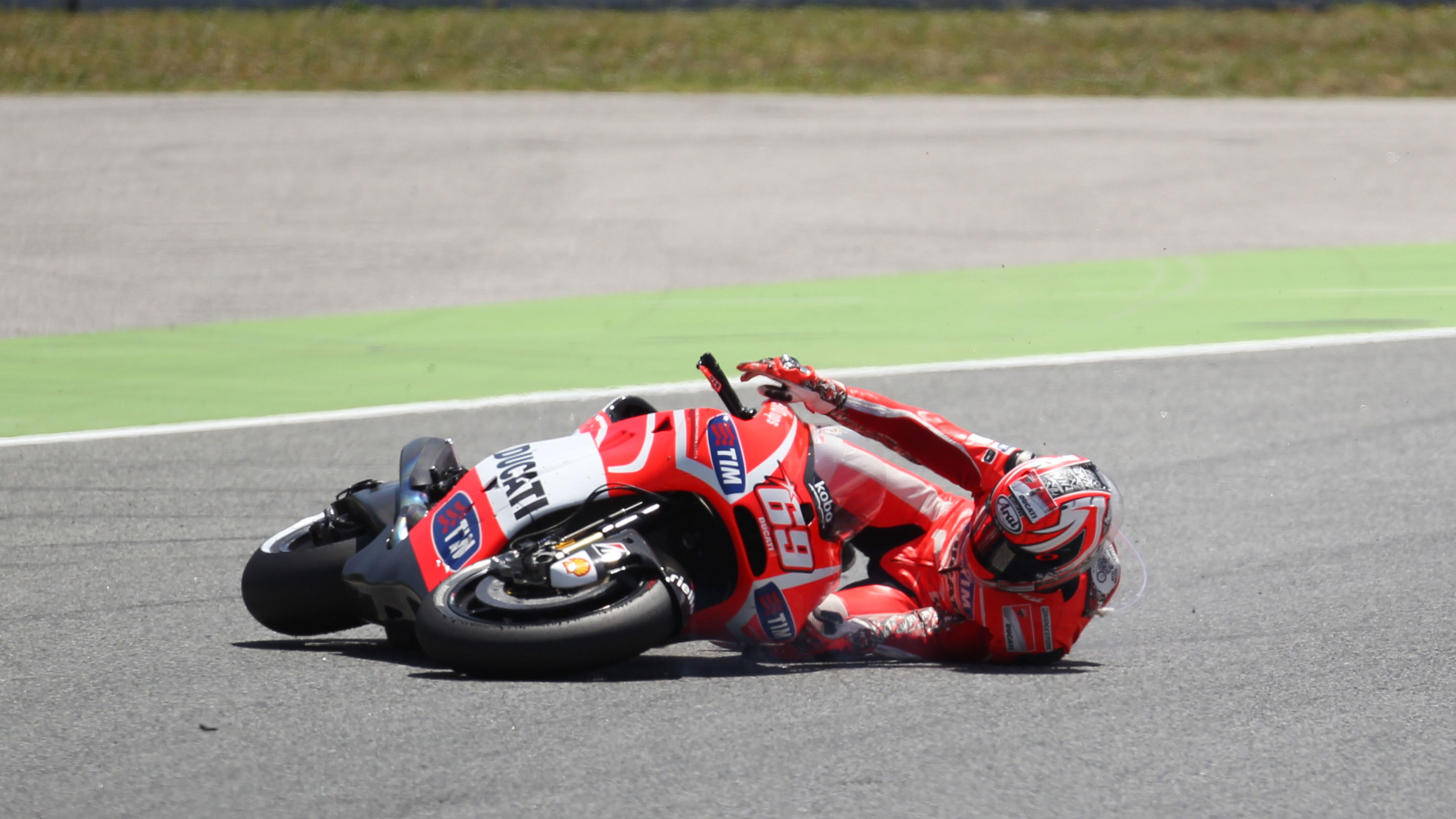 Hayden crash, Catalunya MotoGP 2013