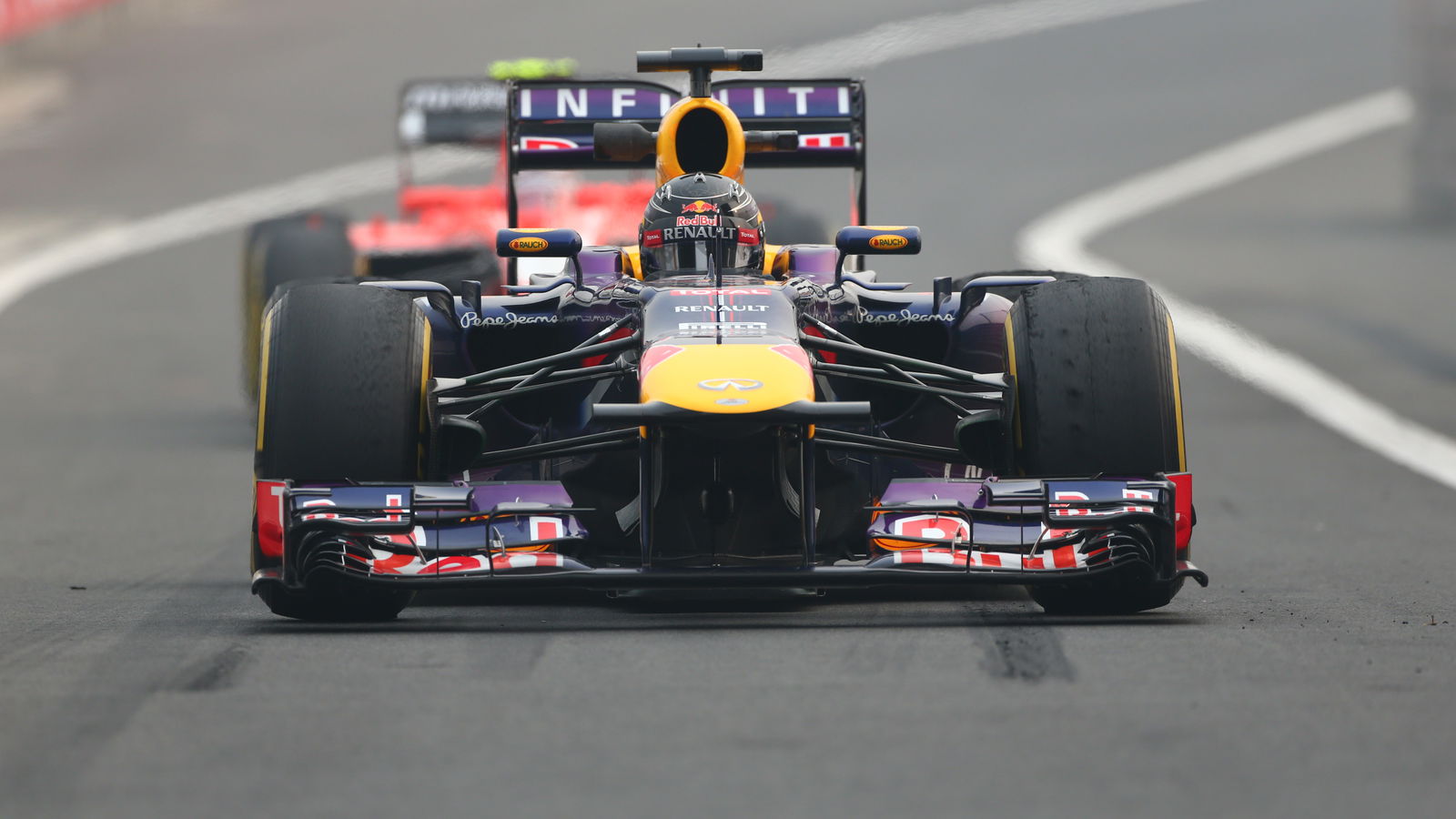 25.10.2013- Free Practice 2: Sebastian Vettel (GER) Red Bull Racing RB9