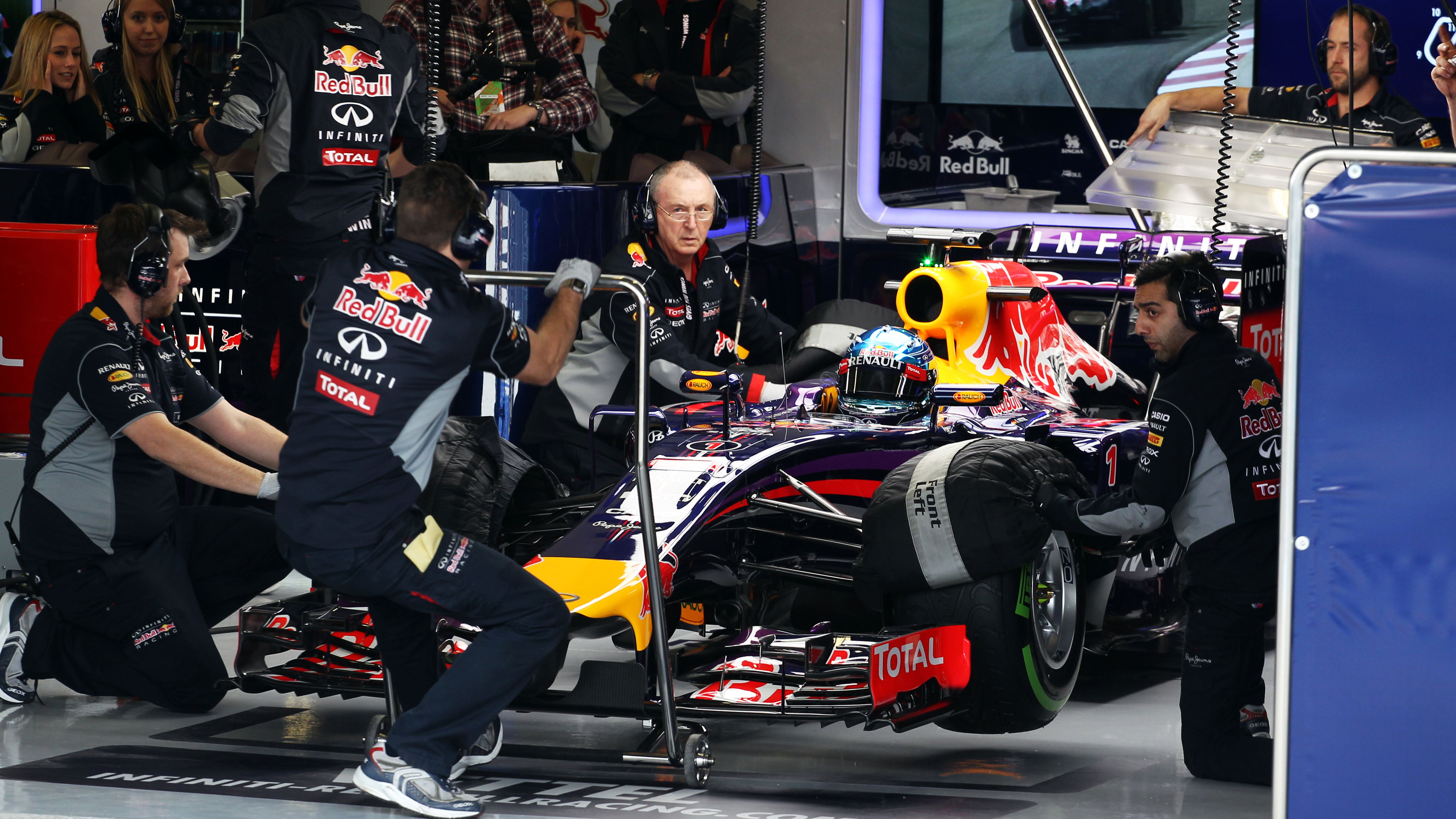 Sebastian Vettel (GER) Red Bull Racing RB10.28.01.2014. Formula One Testing, Day One, Jerez, Spain.
