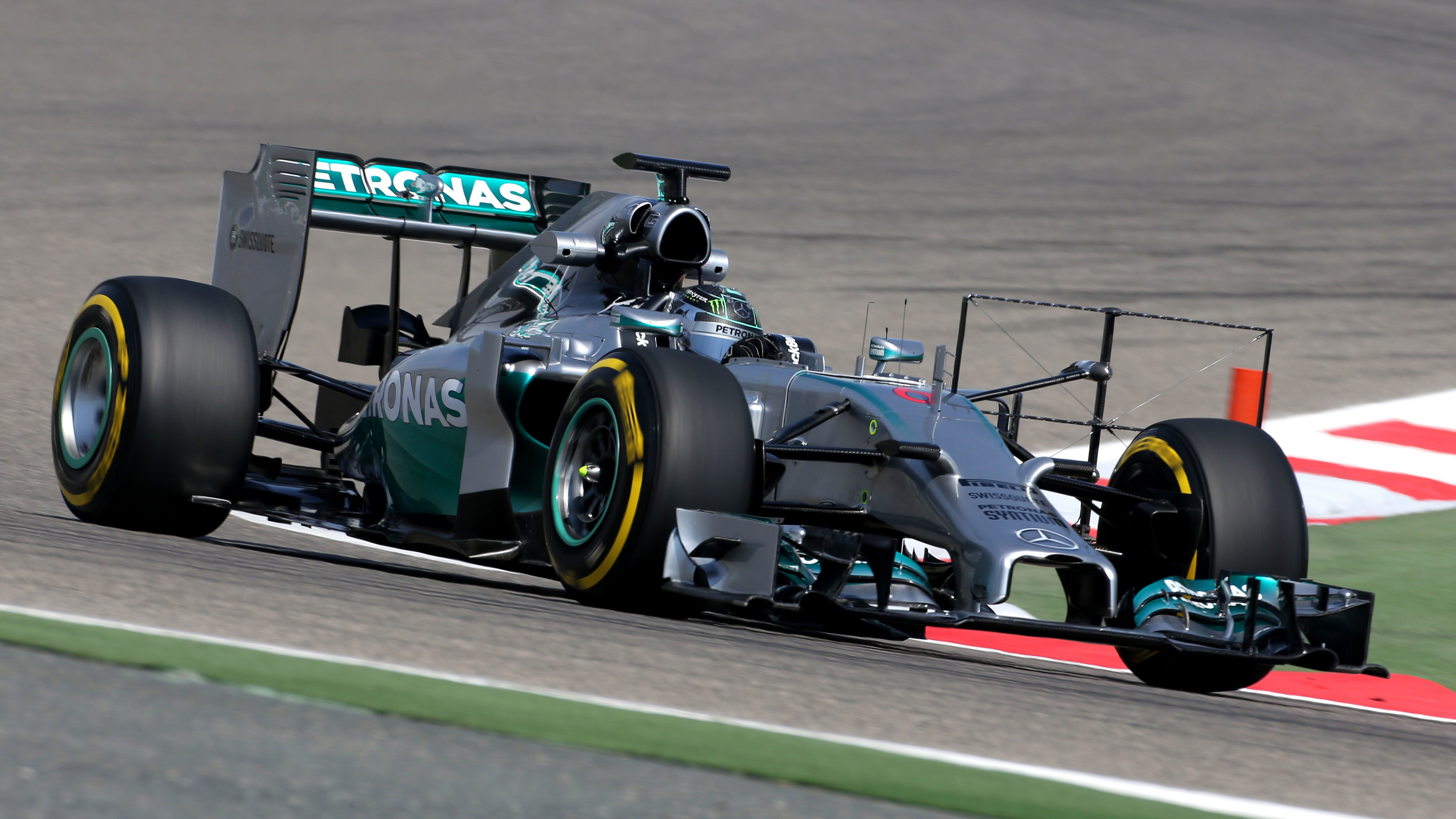 Nico Rosberg (GER), Mercedes AMG F1 Team 08.04.2014. Formula One Testing, Bahrain Test, Day One, Sa