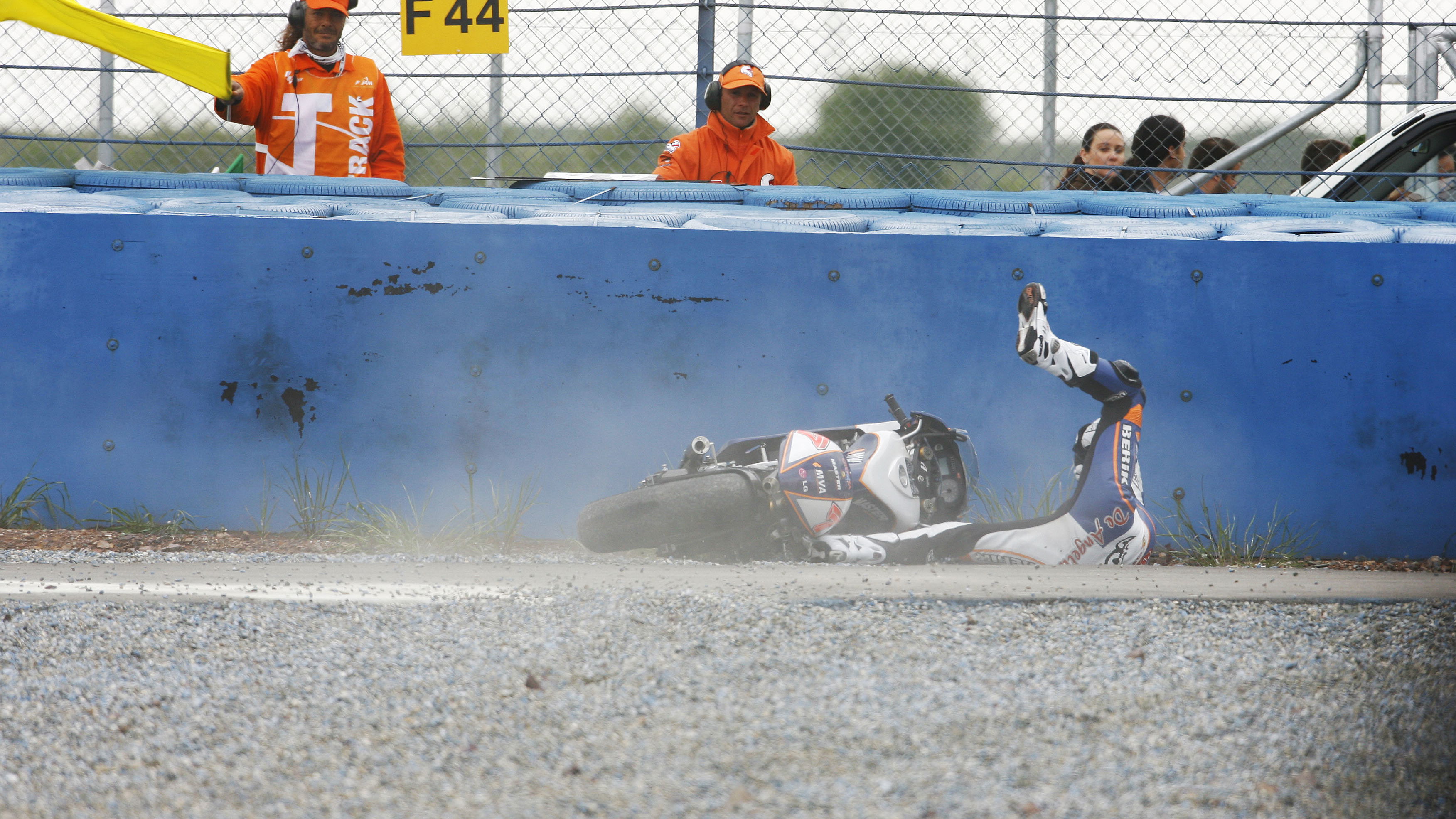 De Angelis last lap crash, Turkish 250GP Race, 2006