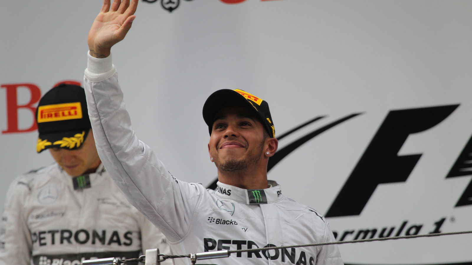 20.04.2014- Podium, winner Lewis Hamilton (GBR) Mercedes AMG F1 W05, 2nd Nico Rosberg (GER) Mercedes