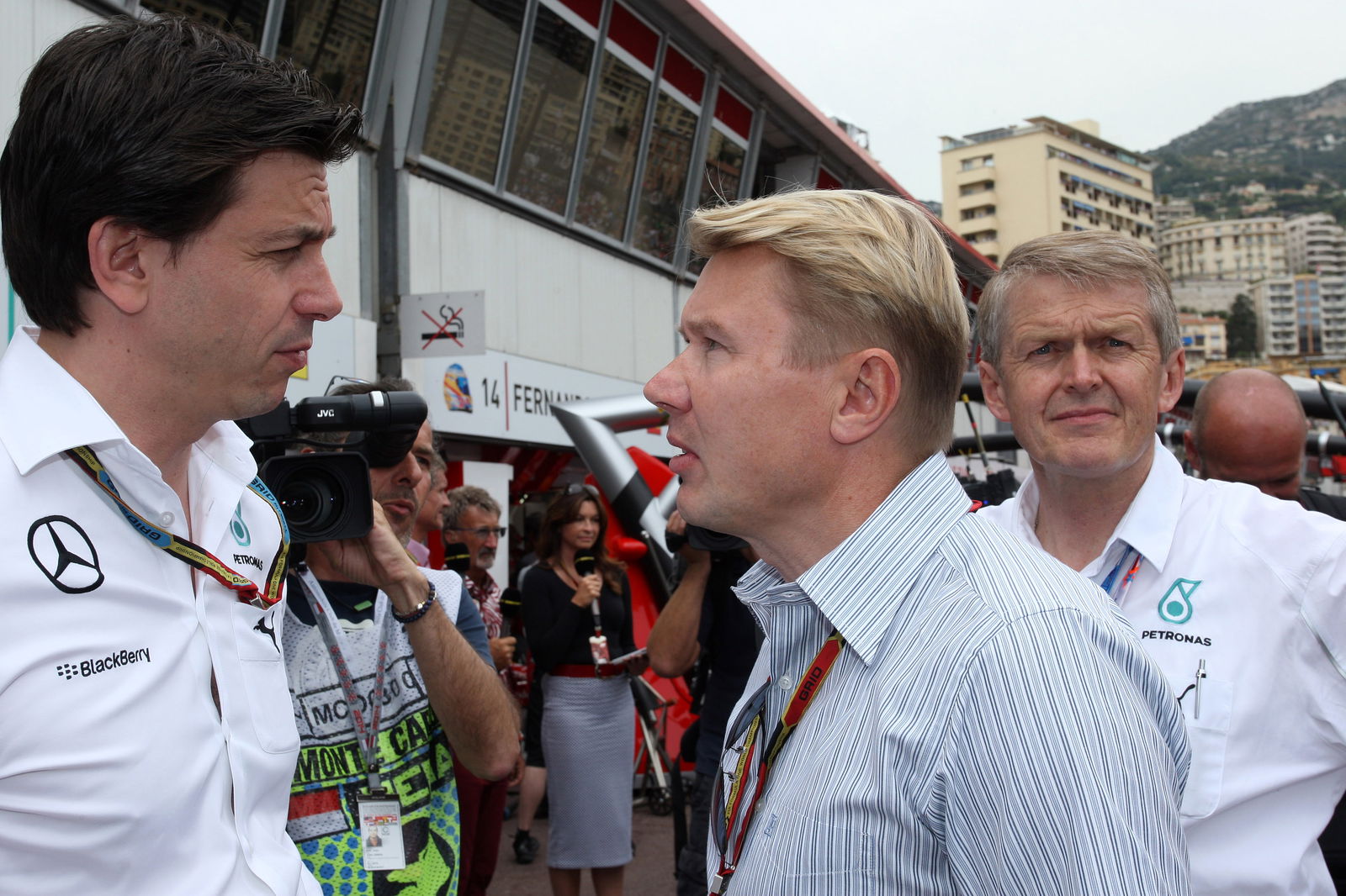 Hamilton: Rosberg and I friends again