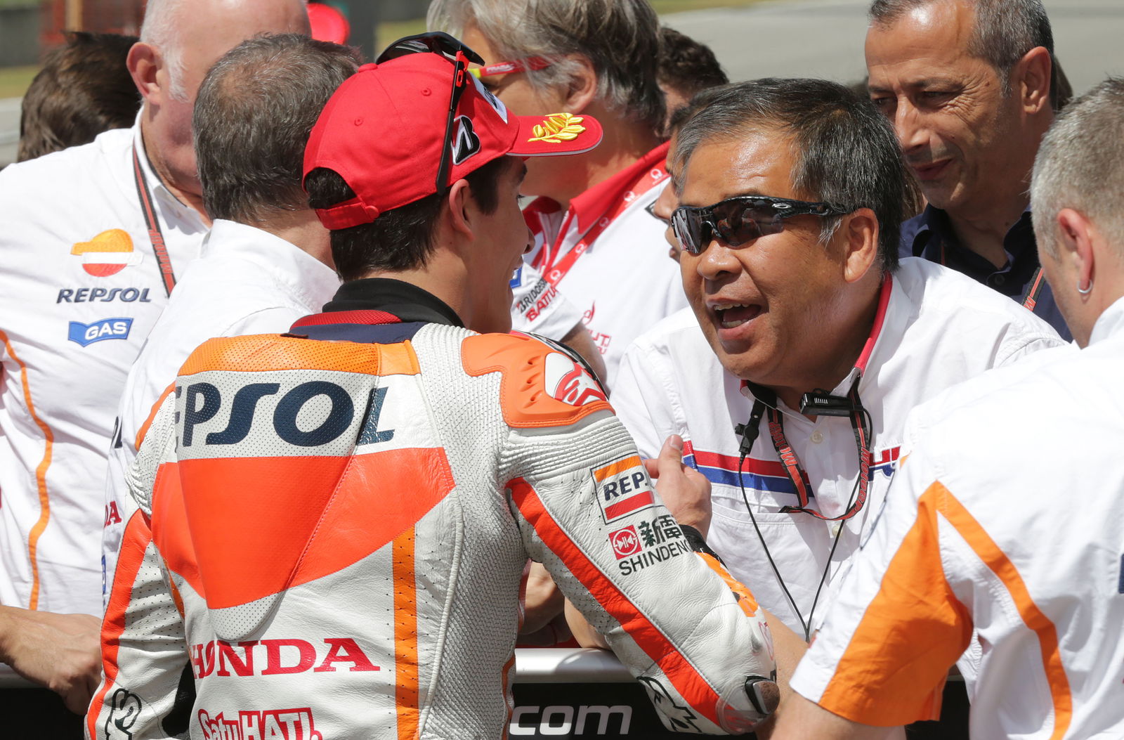 Crutchlow 'so sorry' for Bradl