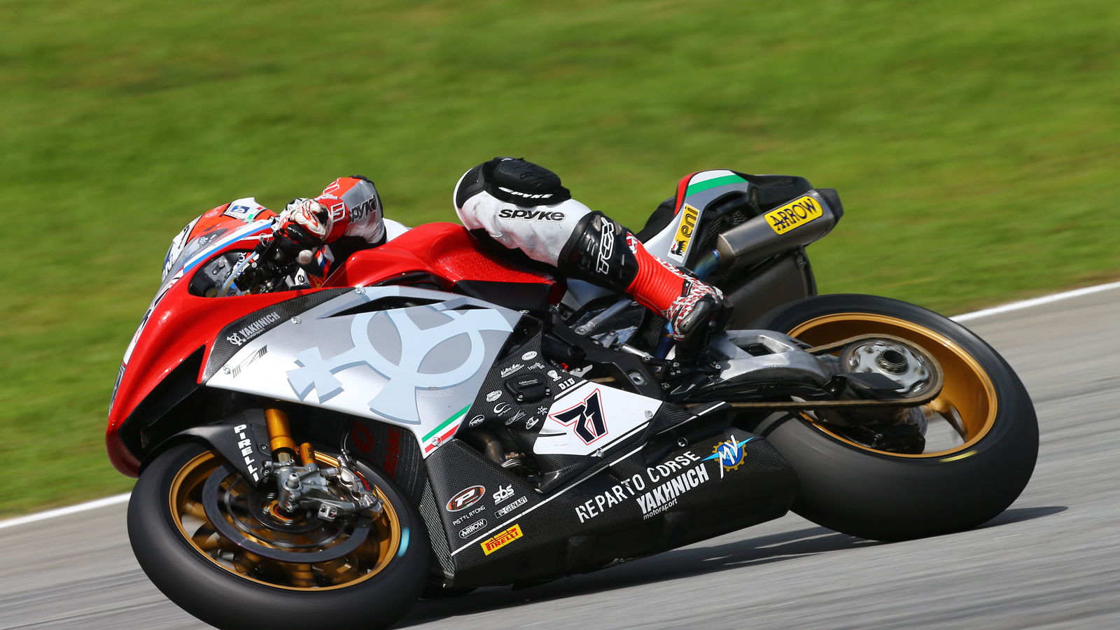 MV Agusta parts ways with Yakhnich