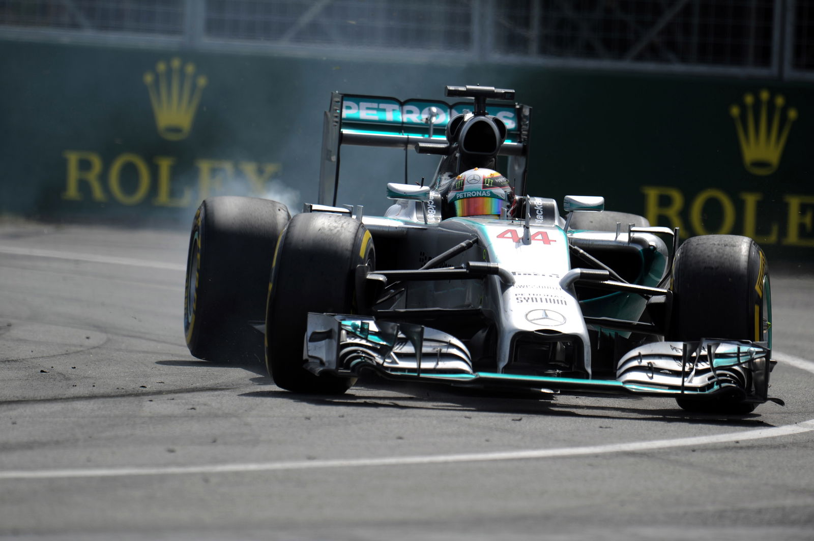 Wolff: Hamilton 'a driving genius'