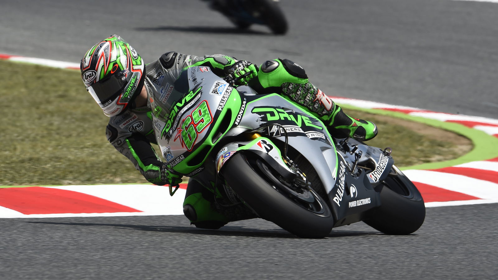 Hayden would welcome wet race