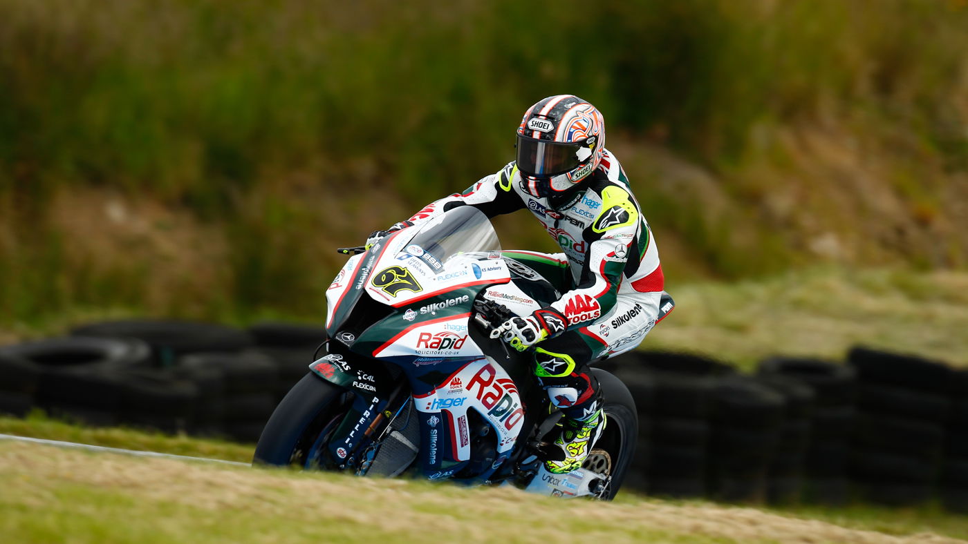 Shane Byrne suffers heavy crash in Almeria