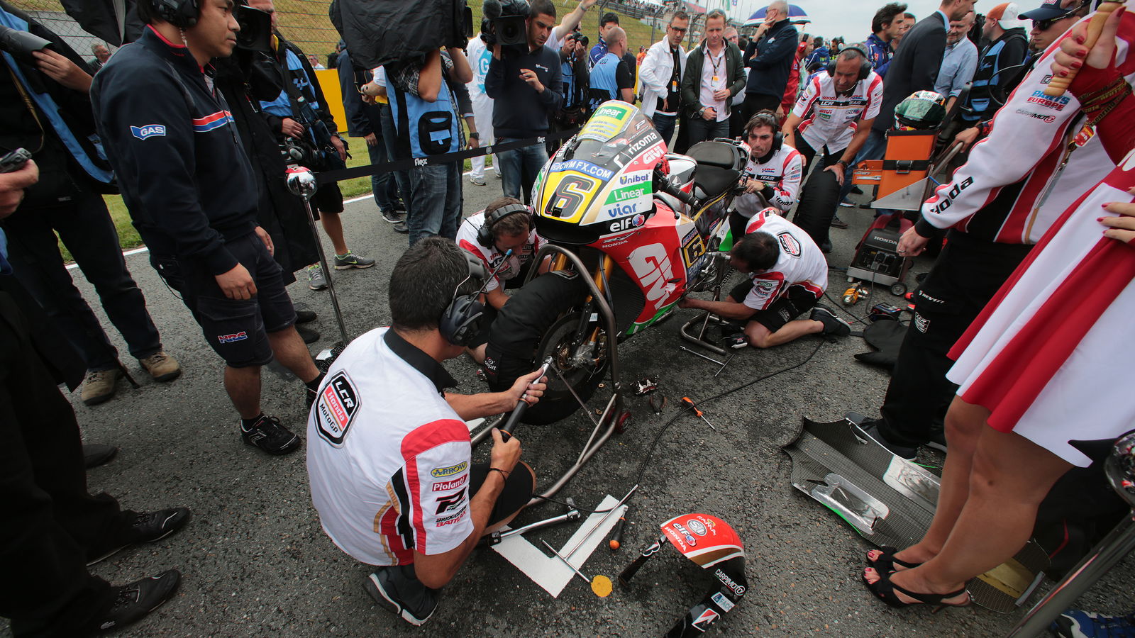 Stefan Bradl: Right tyres, 'wrong' bike
