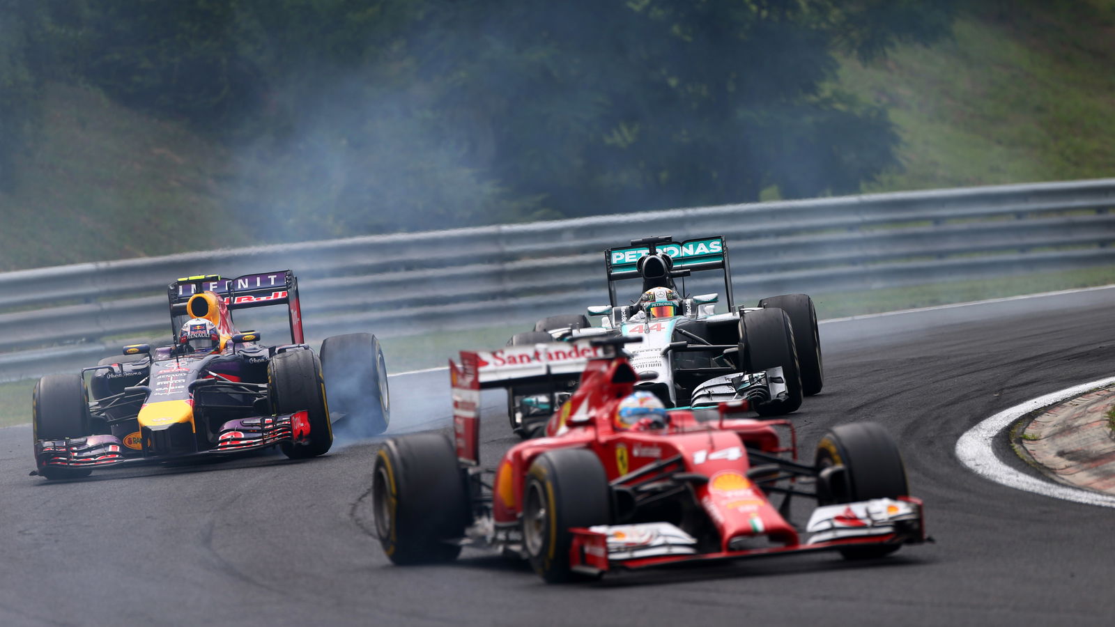 Alonso and Hamilton praise 'fantastic' Ricciardo