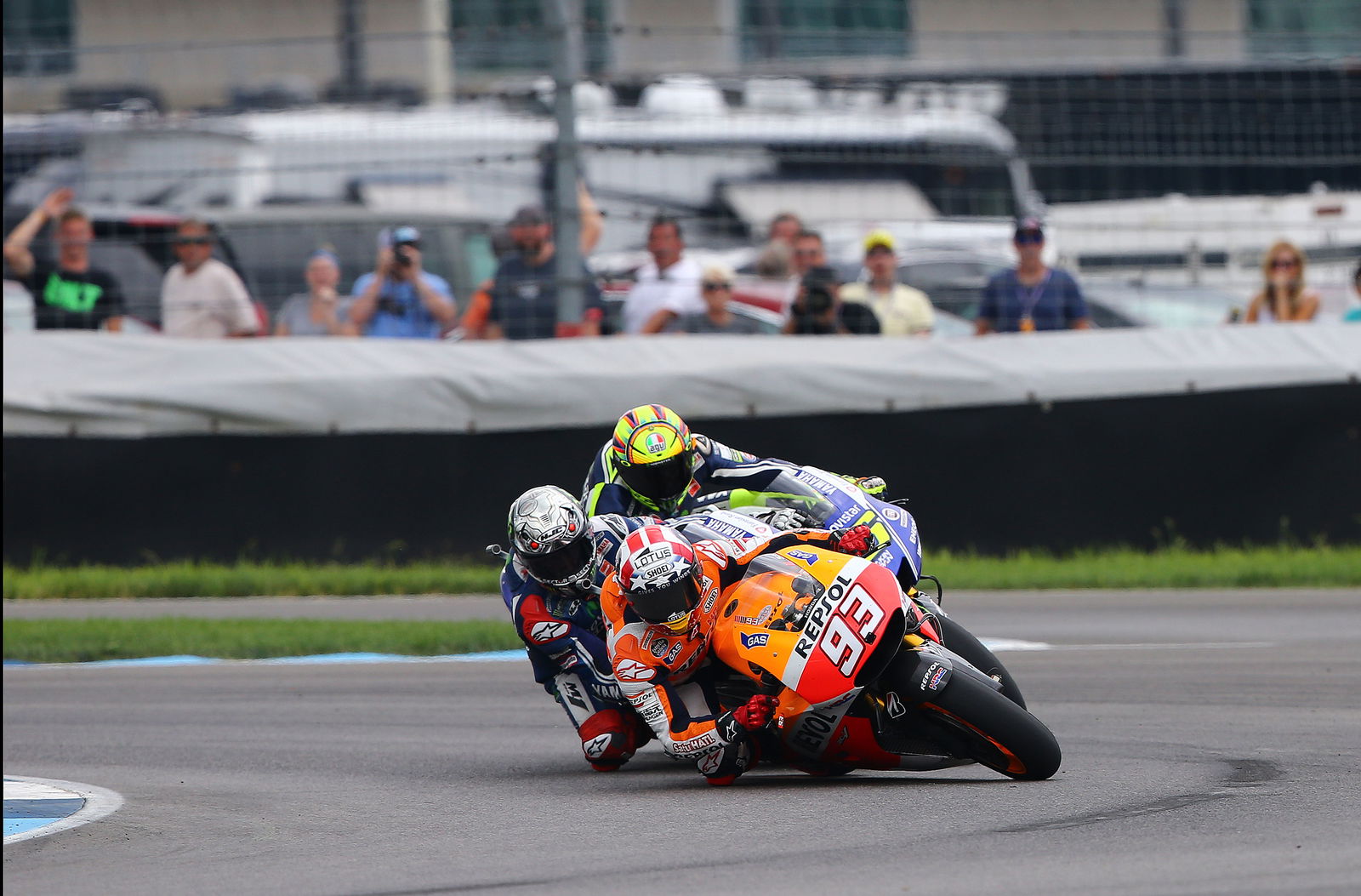 Bradley Smith staying at Tech 3 Yamaha