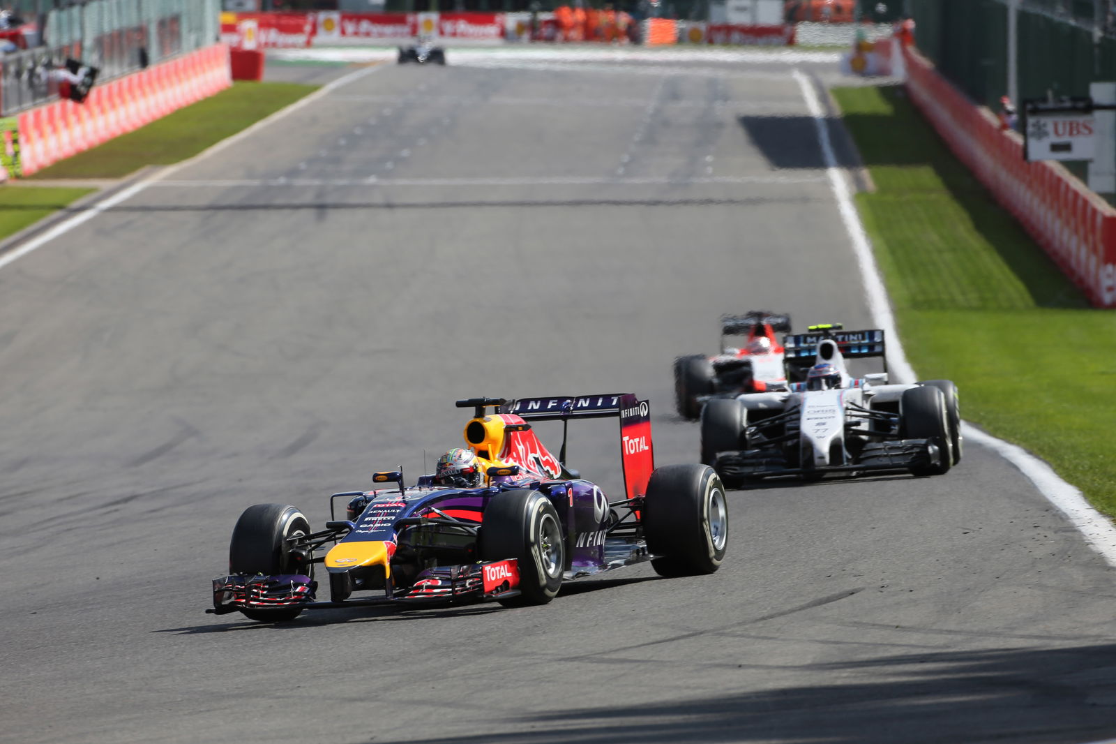 Mercedes may need to change line-up - Webber