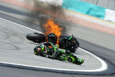 Espargaro fighting to race after foot fracture