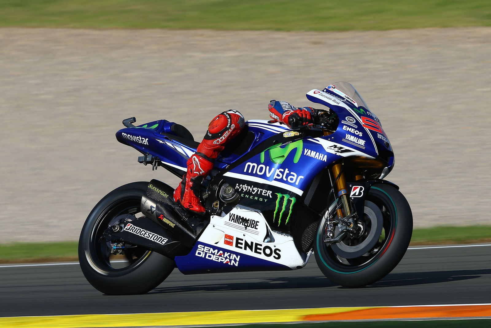 Espargaro sets fastest ever Suzuki lap