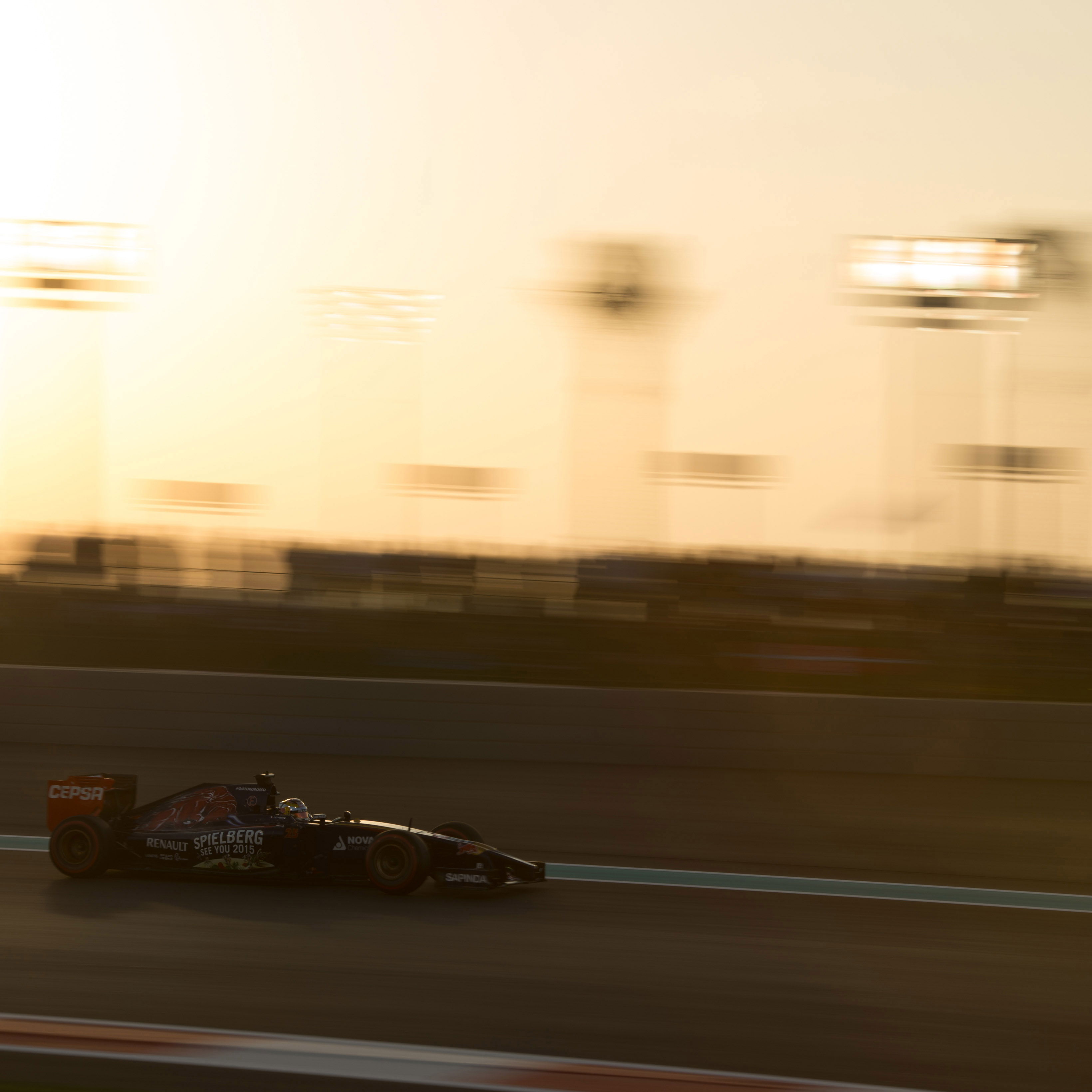 Max Yamabiko: The NASCAR tyre temptation