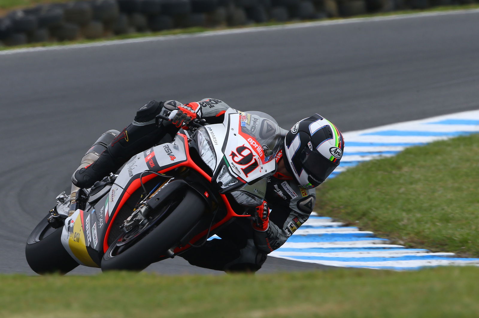 de Puniet to race at Phillip Island