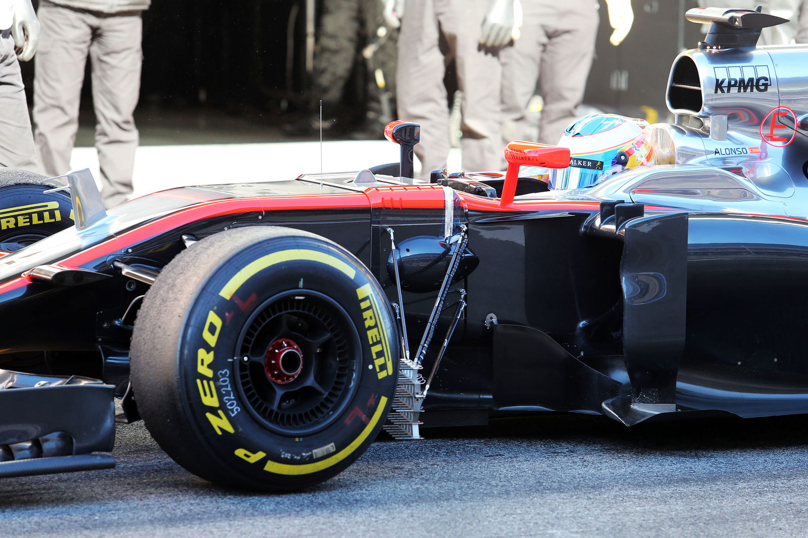 Manor to race in Australia, signs Will Stevens