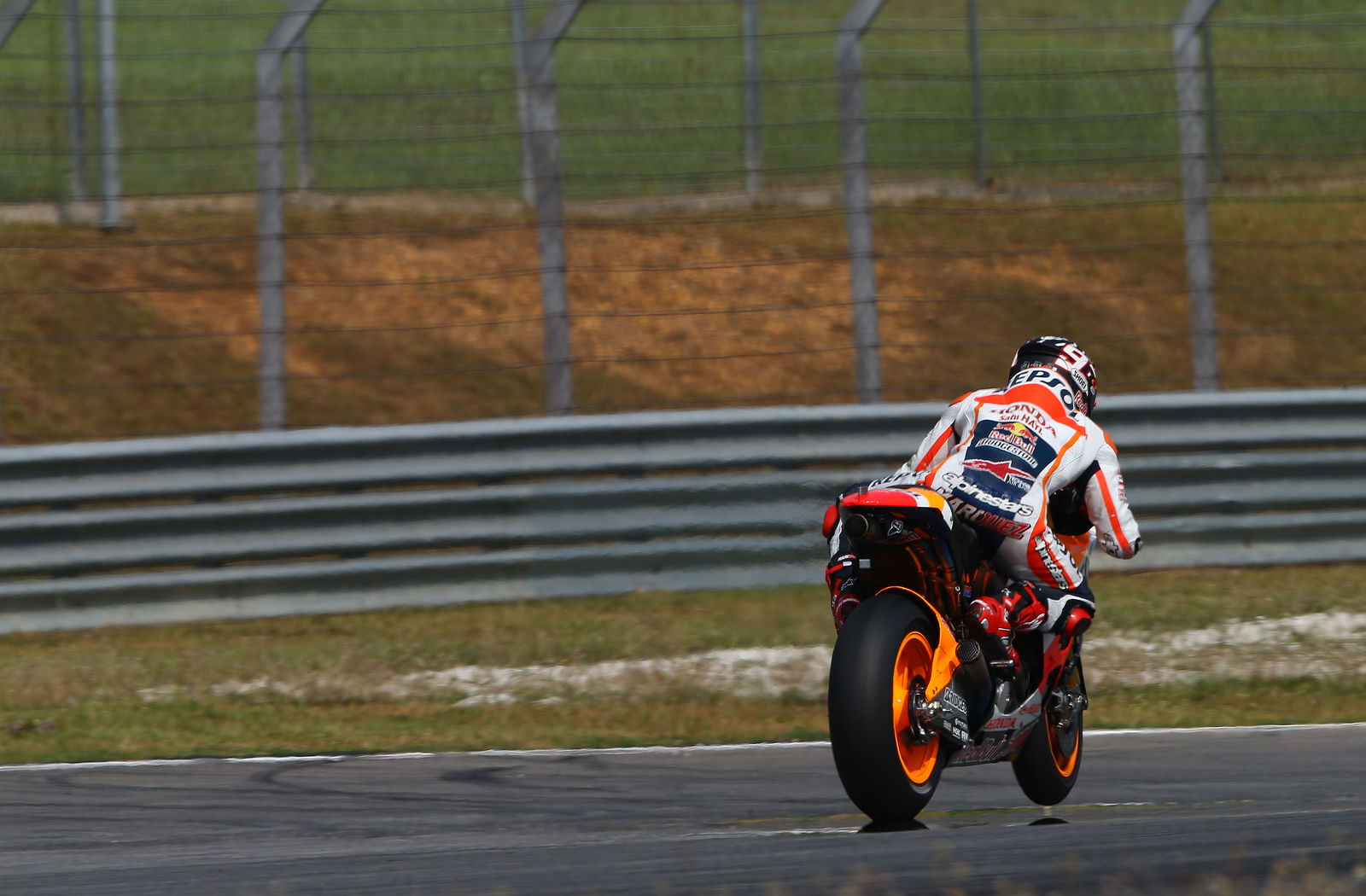 Rossi, Lorenzo debut seamless downshifts