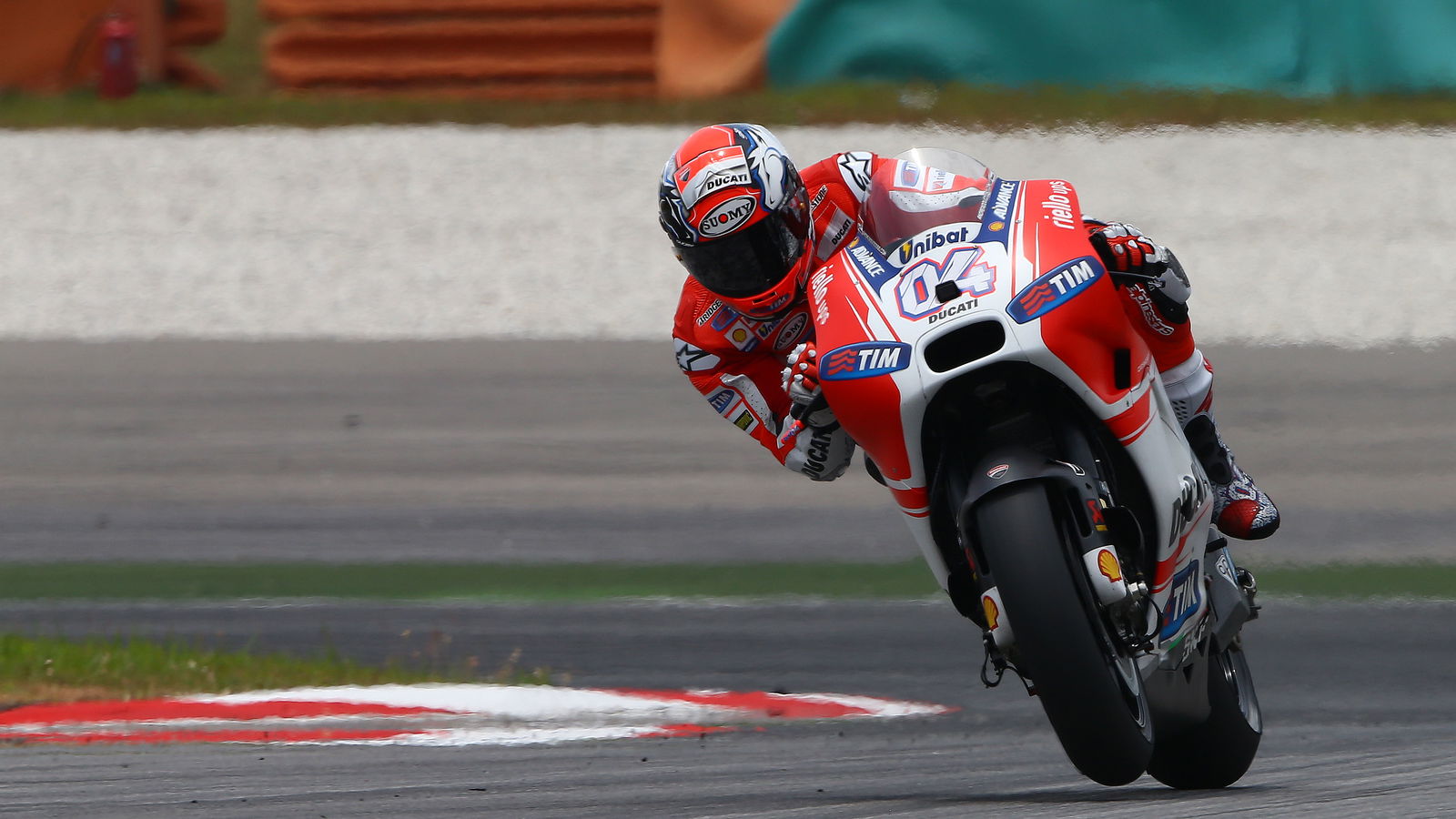 New Ducati 'already better than GP14.3'