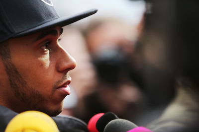 Hamilton pleased FIA is reviewing Alonso accident