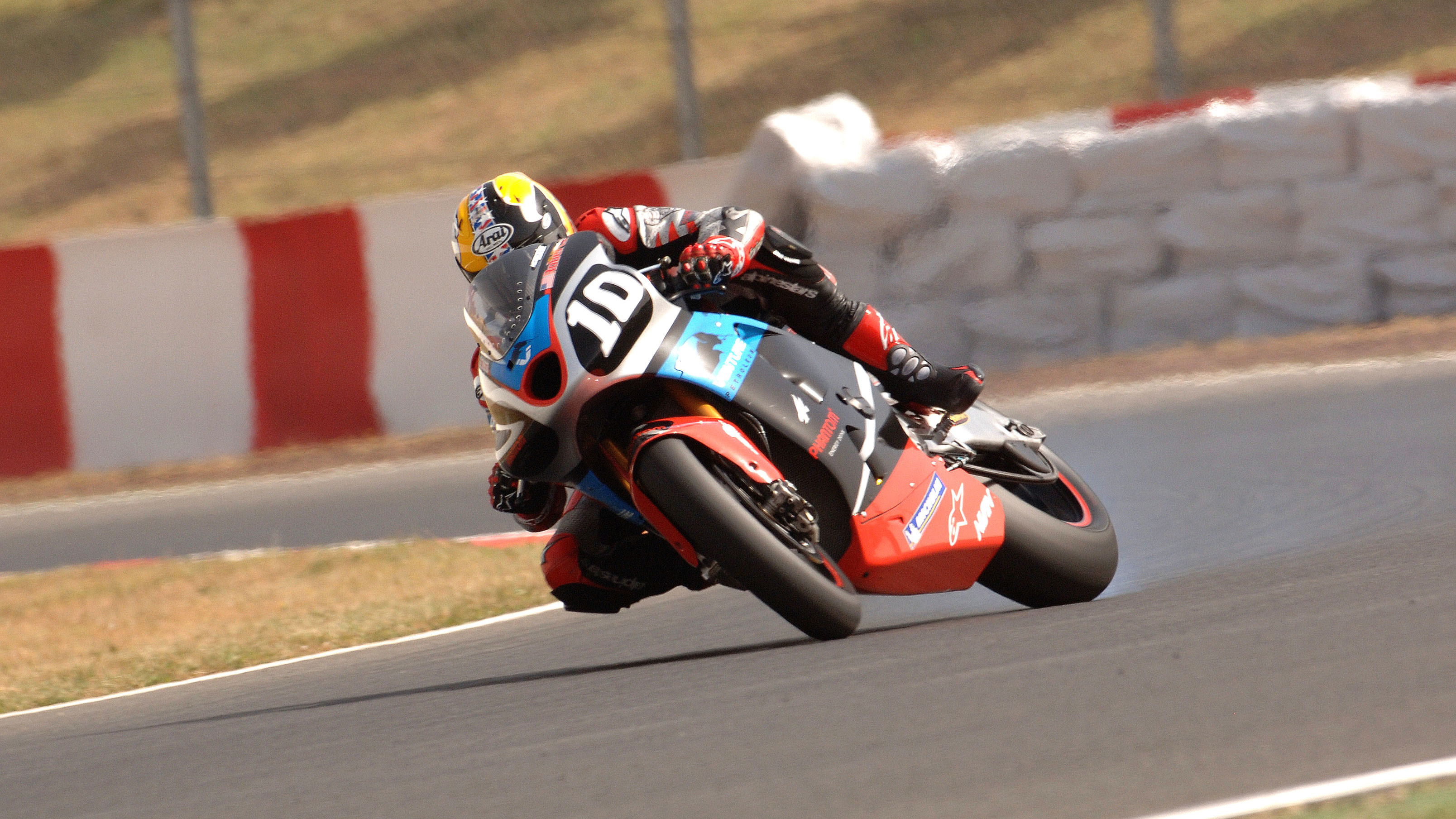 Roberts slides, Catalunya MotoGP, 2006