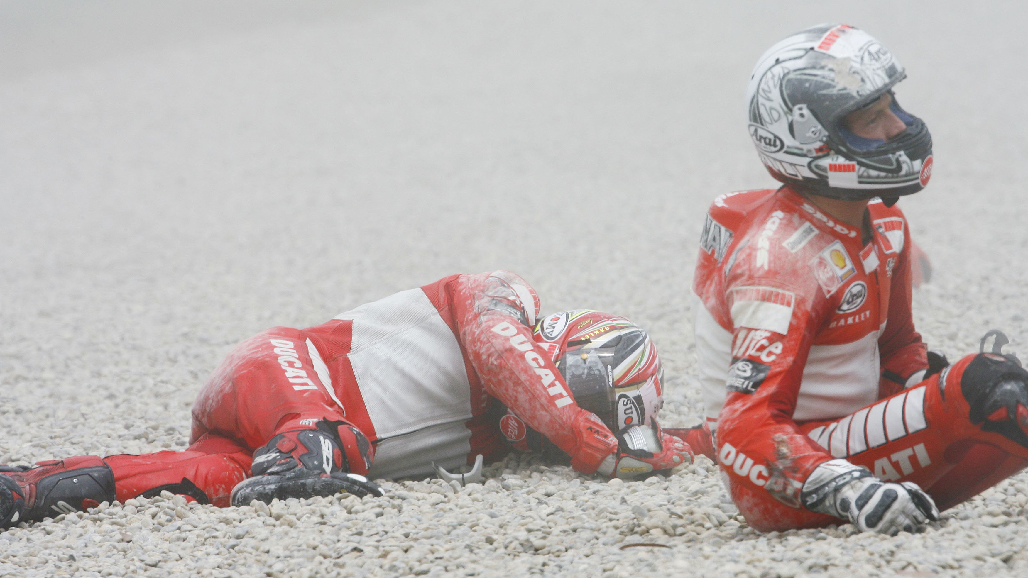 Capirossi, Gibernau after first turn crash, Catalunya MotoGP Race, 2006
