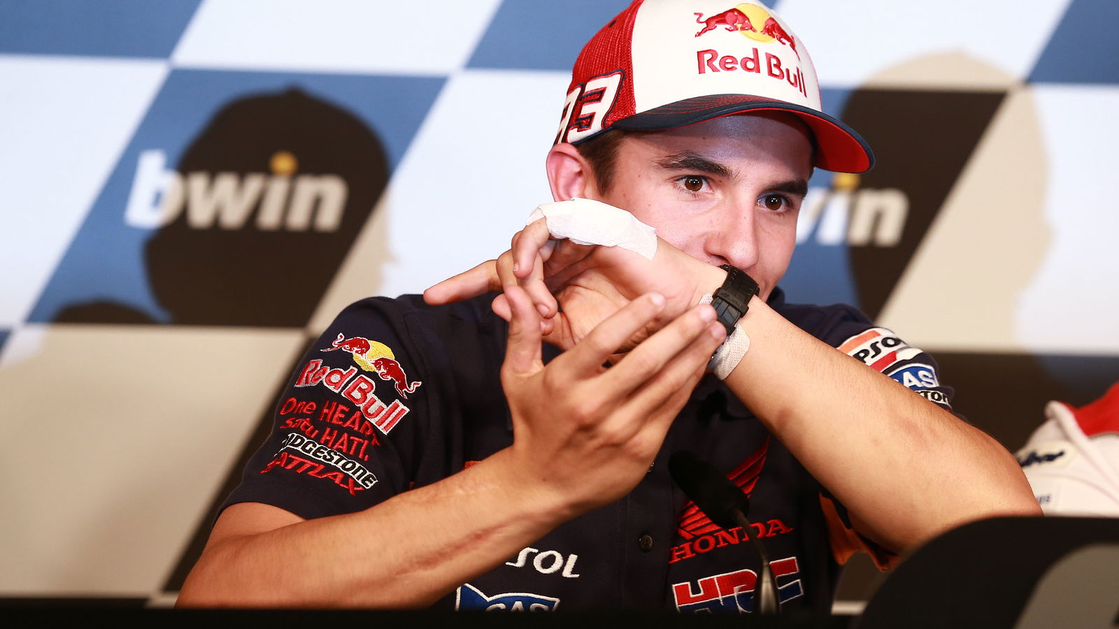 Marquez: A friend ran over my hand!