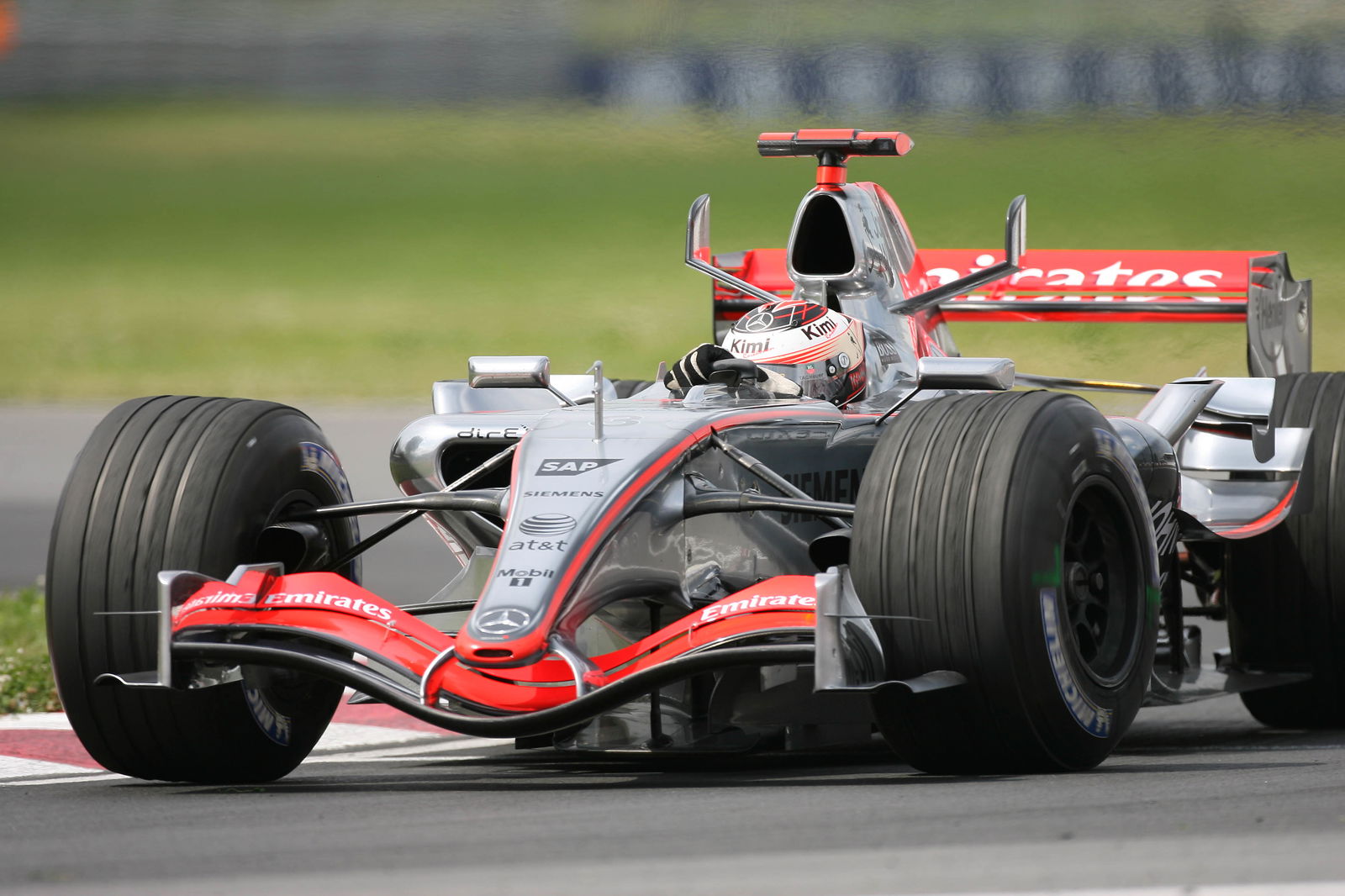 23.06.2006 Montreal, Canada, Kimi Raikkonen (FIN), Rkken, McLaren Mercedes, MP4-21 - Formula 1 W