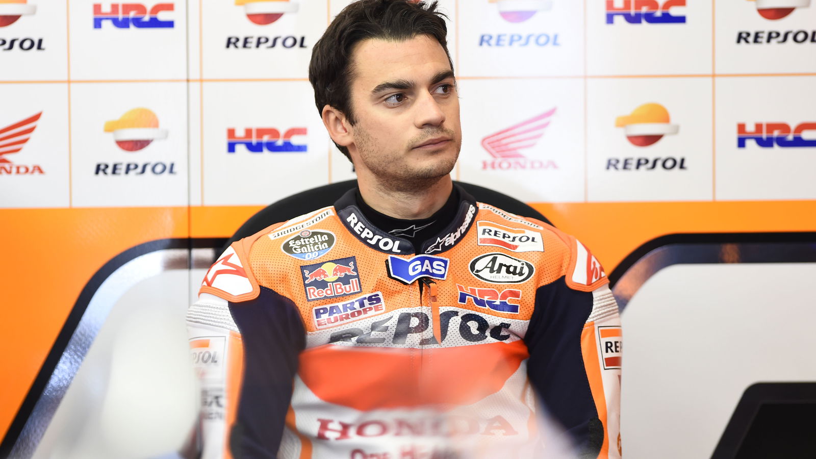 Pedrosa in pain after fork oil fall