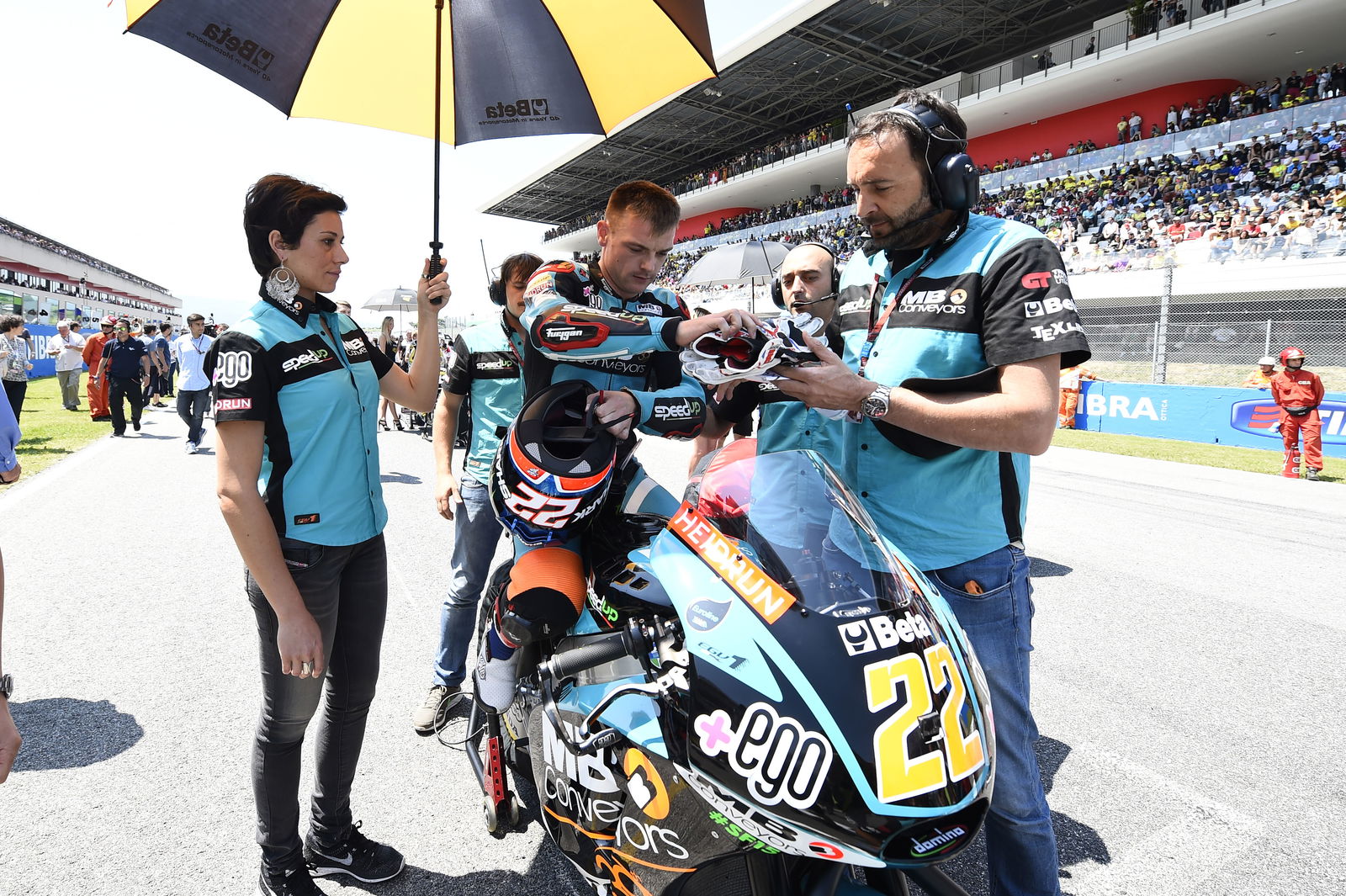 Front tyre woe for factory stars in Michelin test