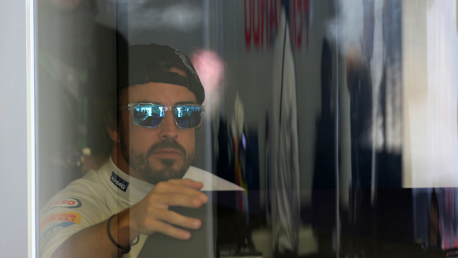 Alonso insists he is 'not regretting' McLaren move