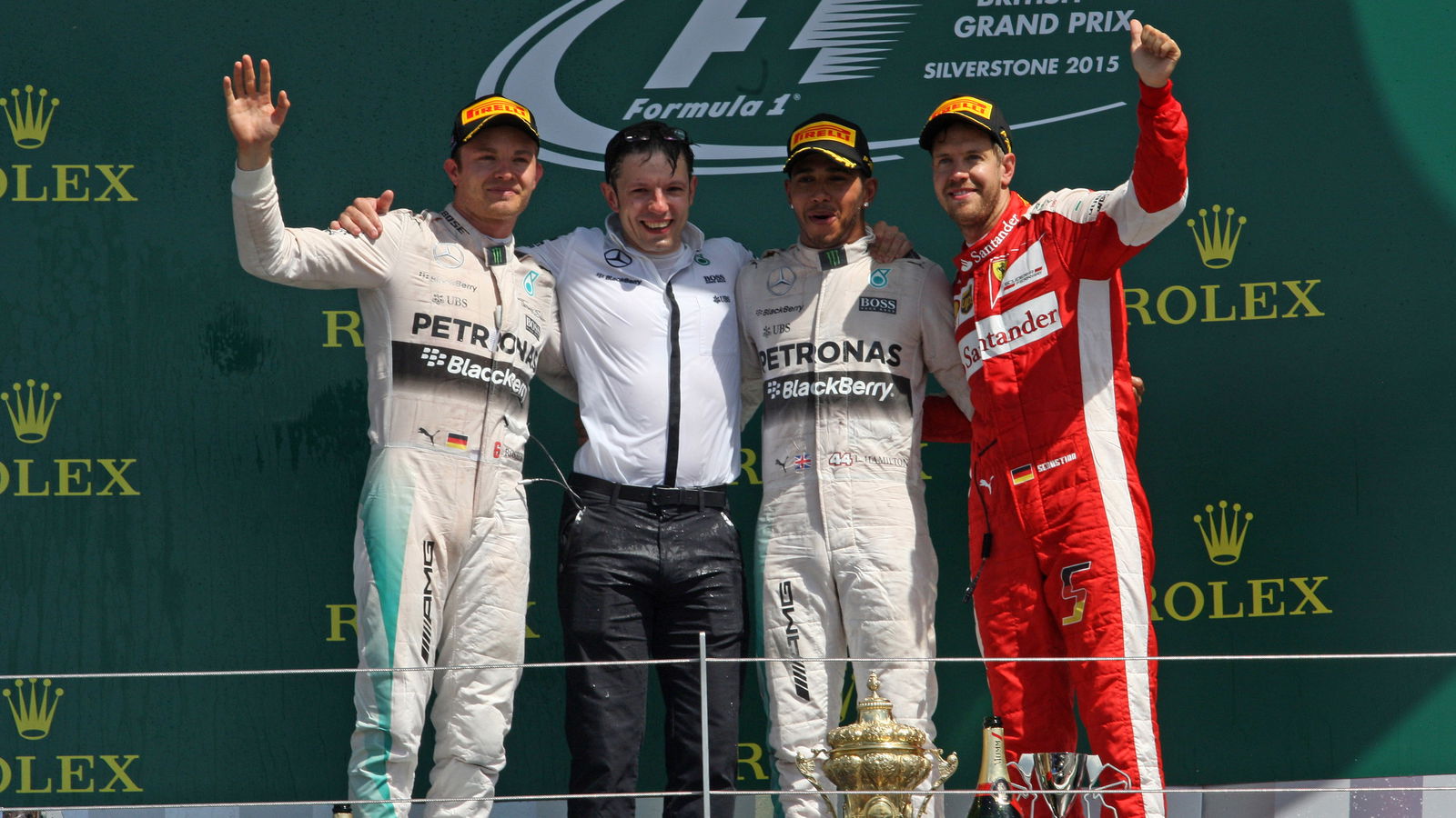 Hamilton beats Williams, rain in British GP thriller