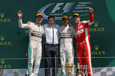 Hamilton beats Williams, rain in British GP thriller