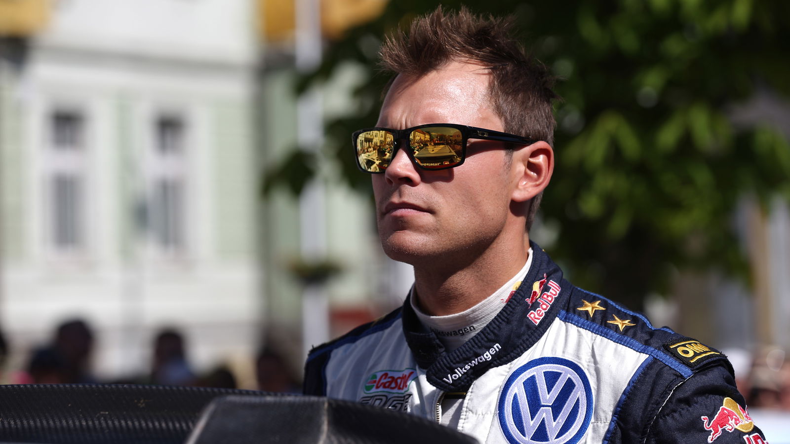 Mikkelsen in big crash in SS5