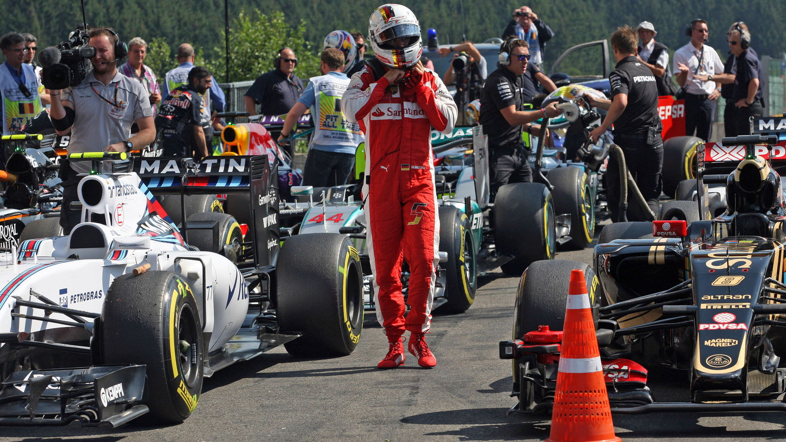 Furious Vettel fumes at Pirelli after tyre blow