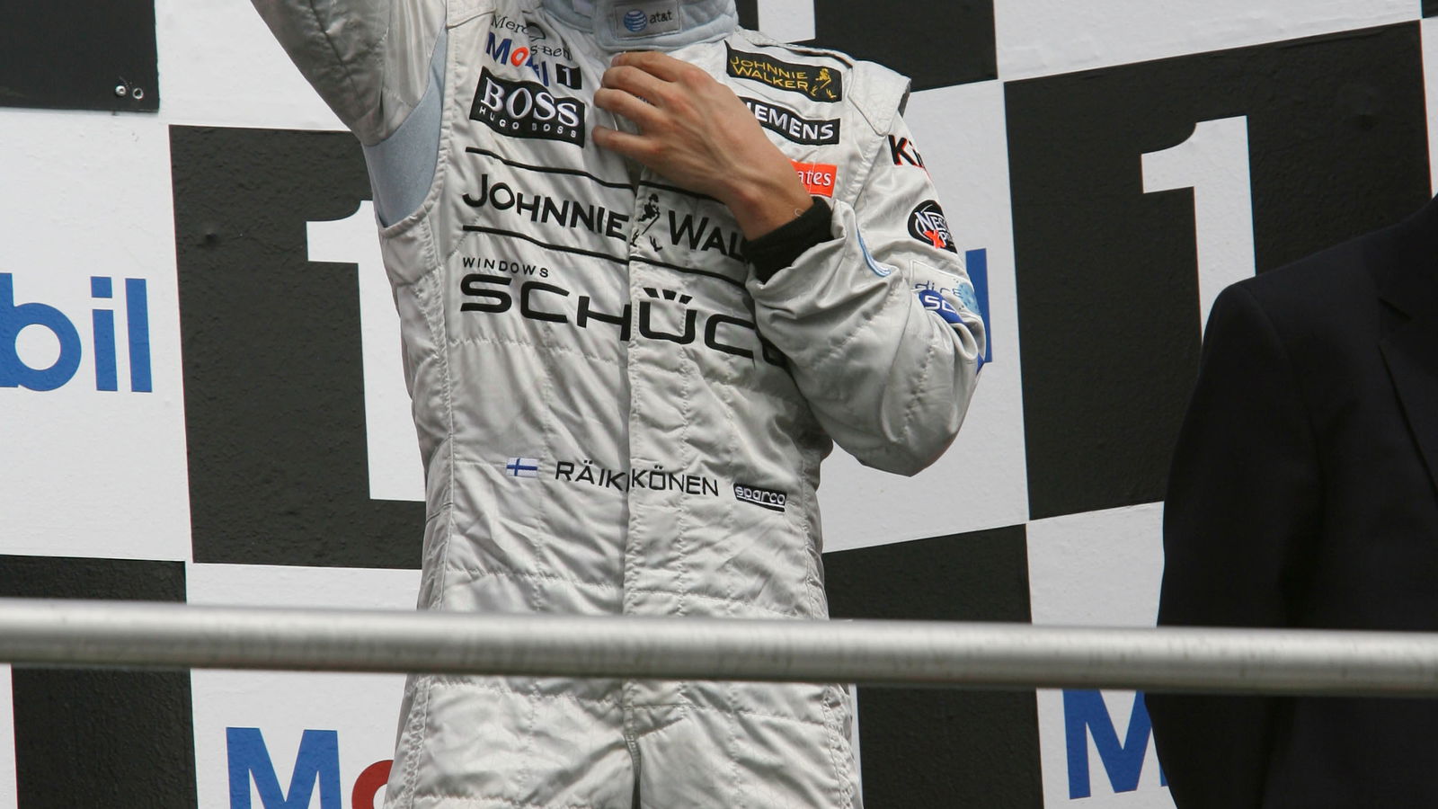 30.07.2006 Hockenheim, Germany, Kimi Raikkonen (FIN), Rkken, McLaren Mercedes - Formula 1 World