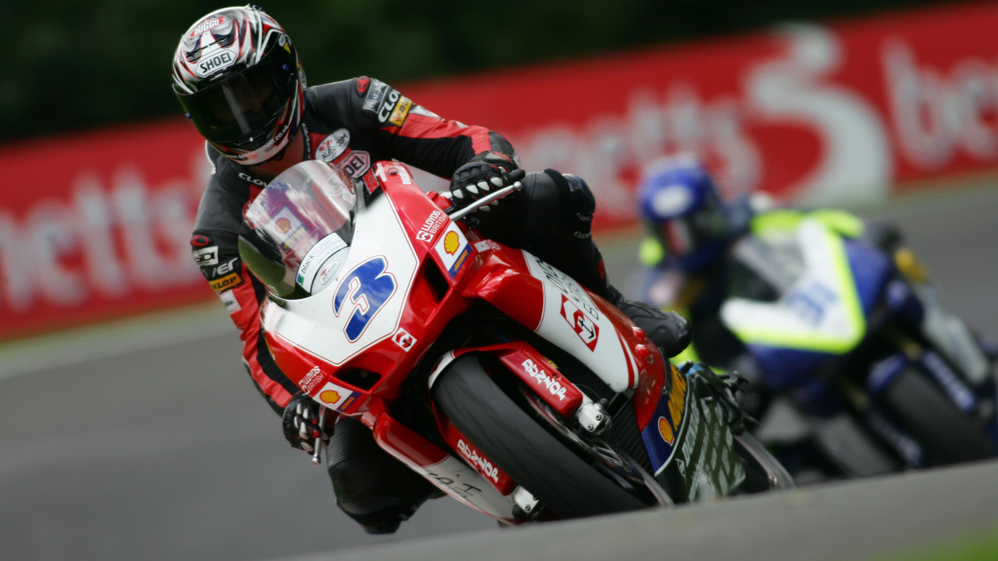 sean emmett lloyds british ducati supersport bsb 2006 cadwell park sunday 27/08/06