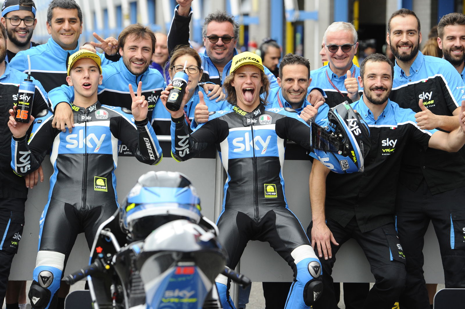 Vinales lays down an early marker with FP1 flyer