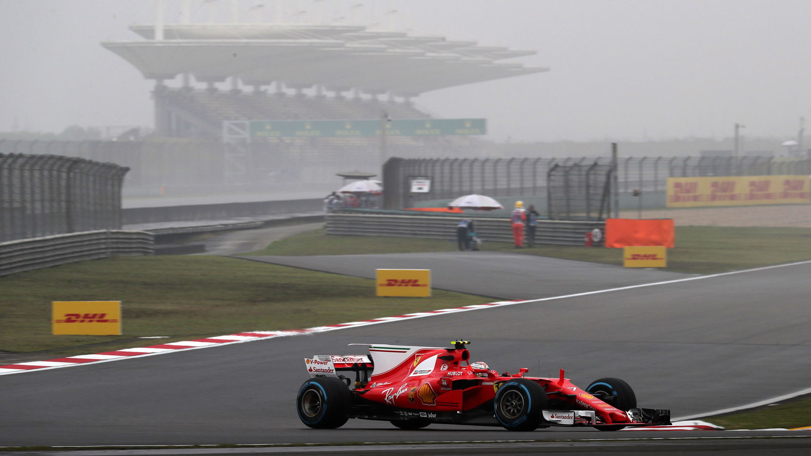 Fog prevents track running in second Chinese GP practice