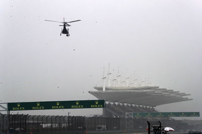 Fog prevents track running in second Chinese GP practice