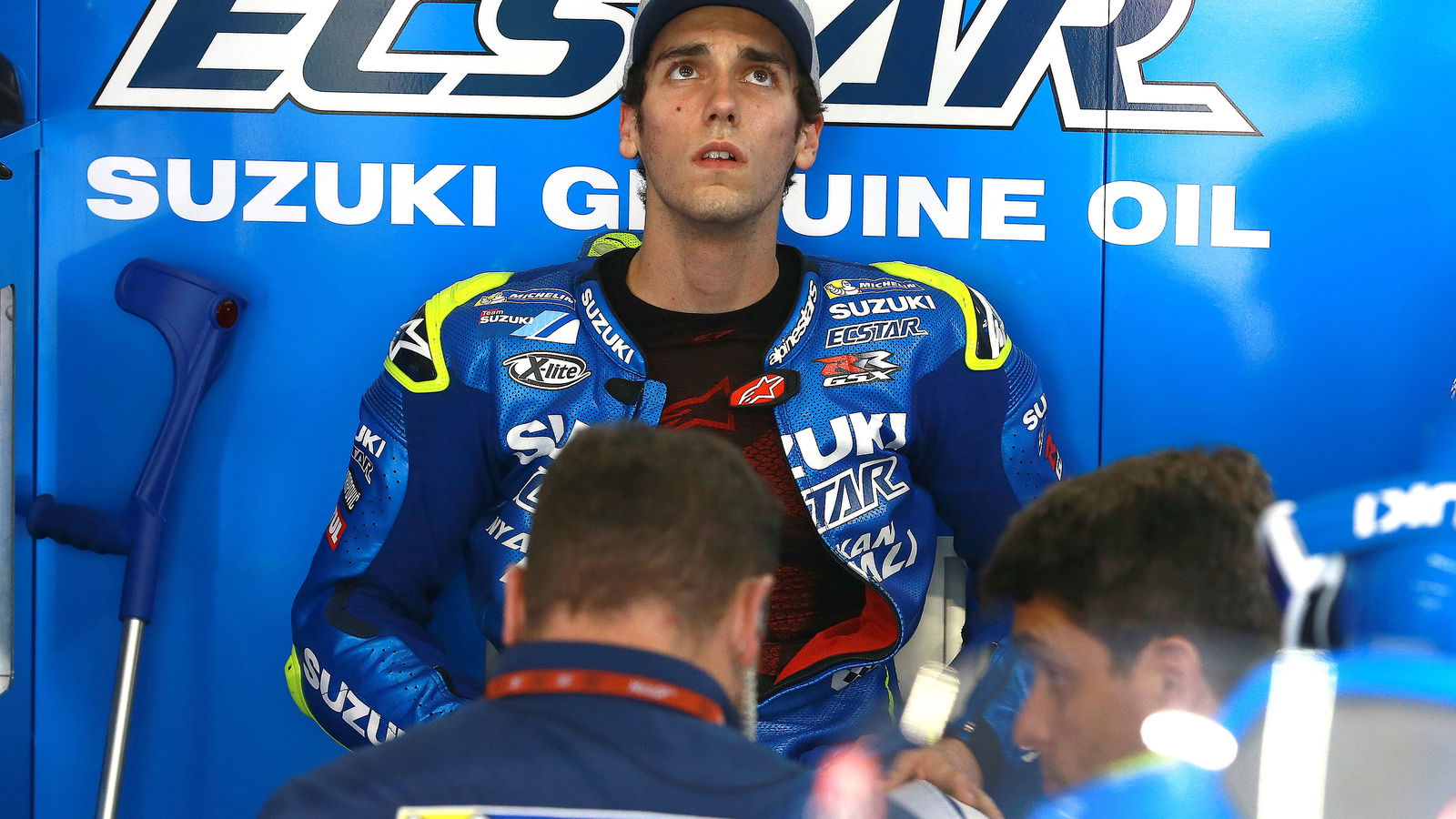 Alex Rins out with broken wrist