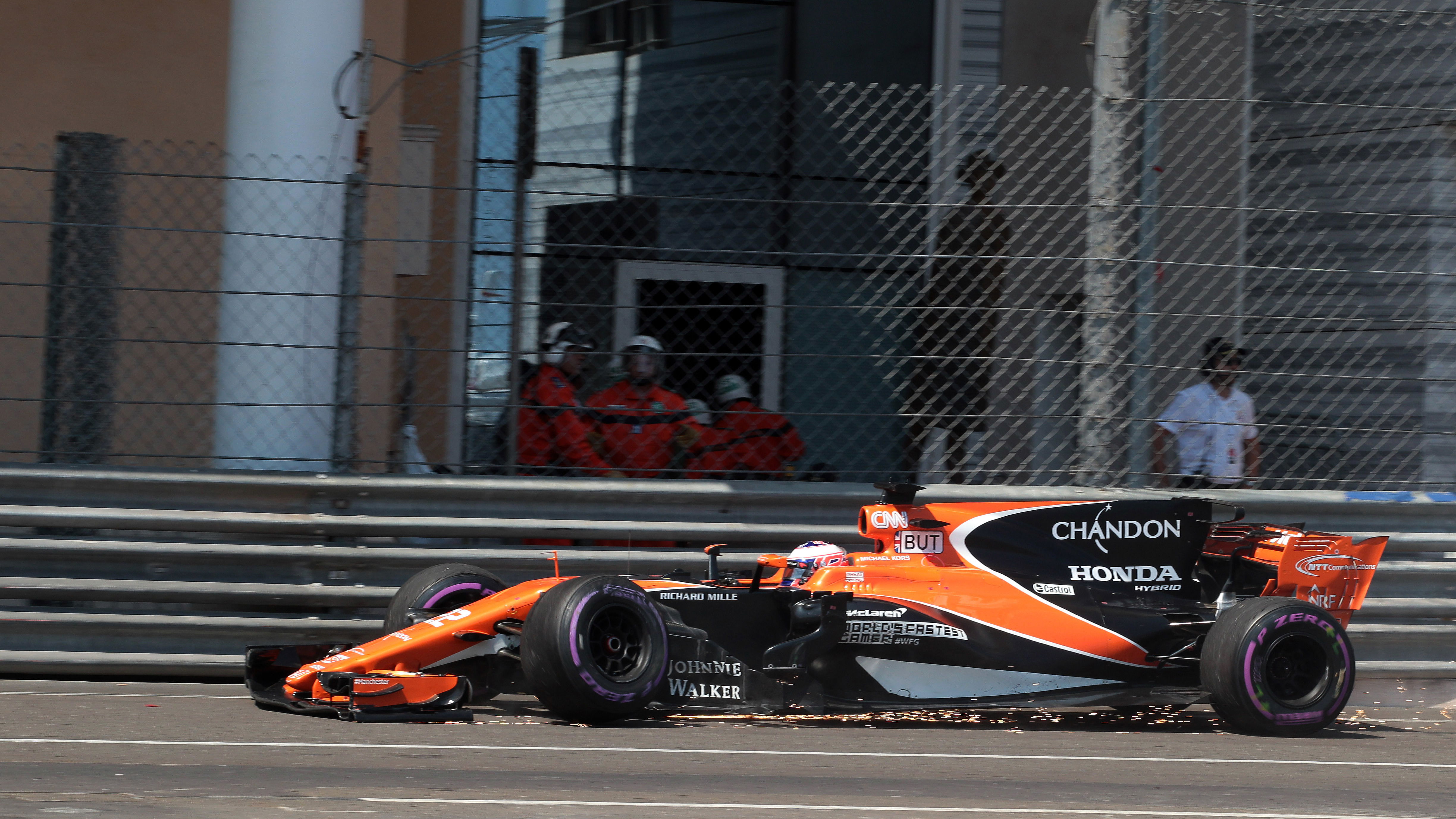 28.05.2017 - Race, Jenson Button (GBR) McLaren MCL32 retires from the race
